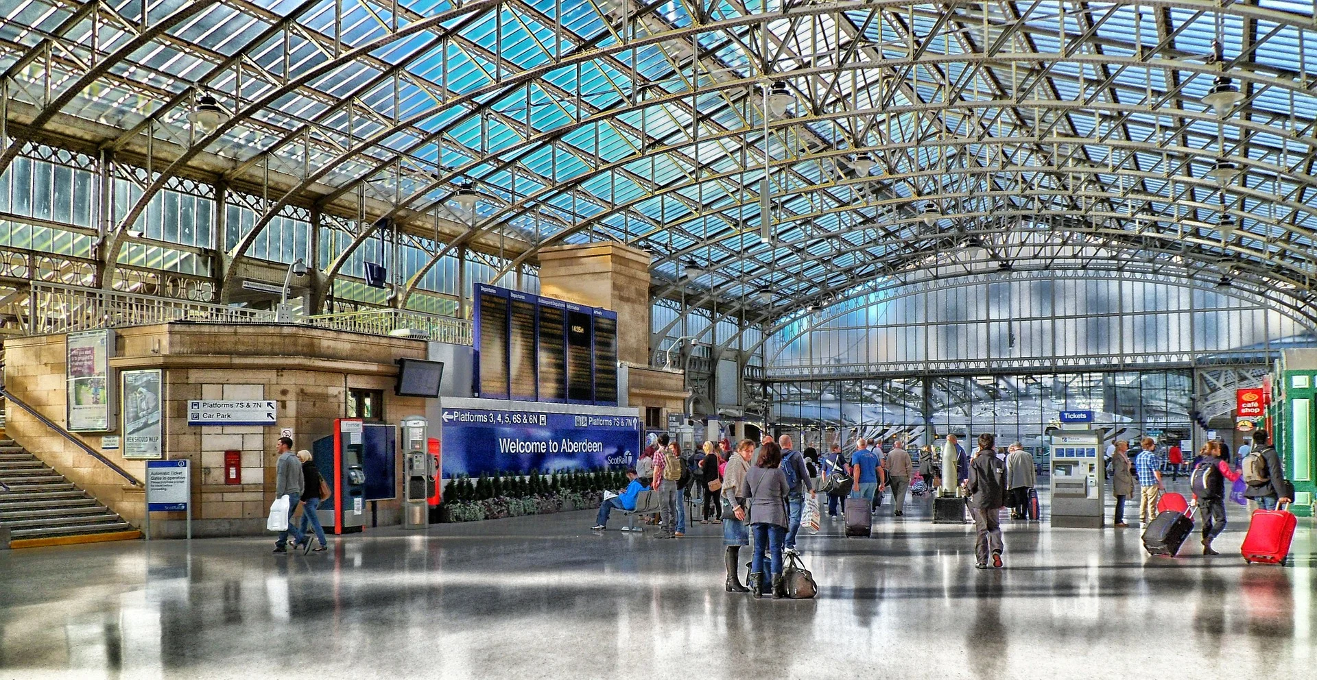 aberdeen-103152_1920.jpg