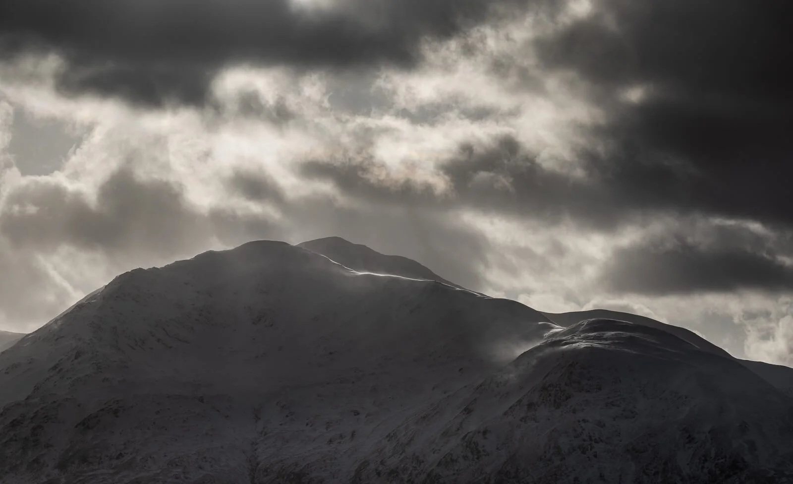 Members_Nicky Pascoe_Mountain Light_1_9.5.jpg