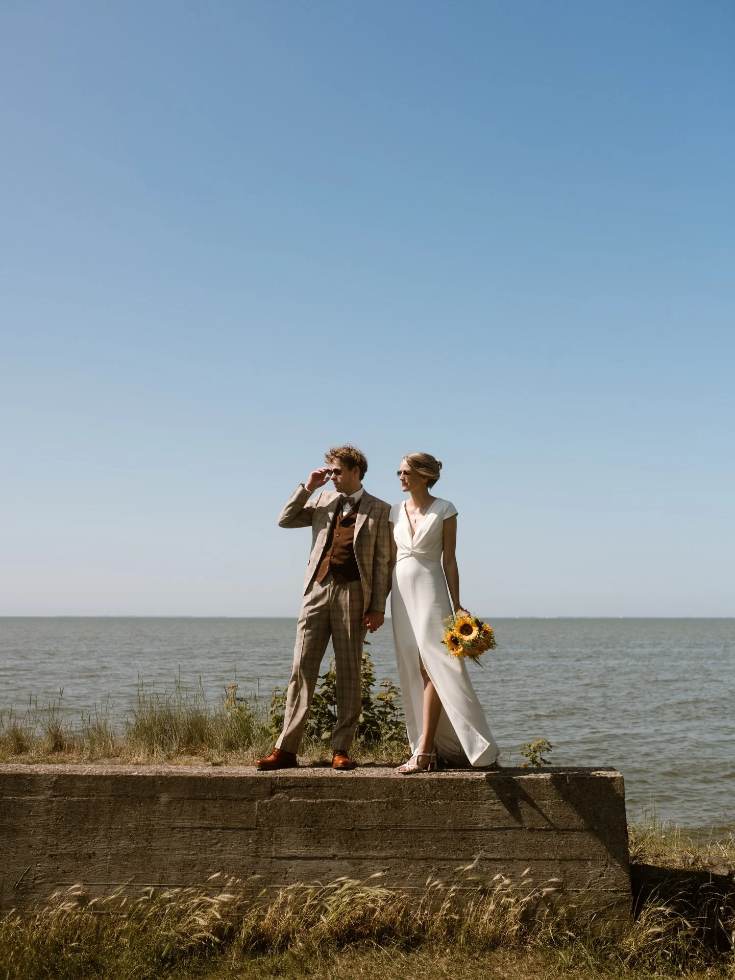 Der is ja sein yn it moaie Frysl&acirc;n

⛵️🤍 ☀️

#trouweninfriesland #visitfriesland #bruidsfotograaf #trouwenin2026