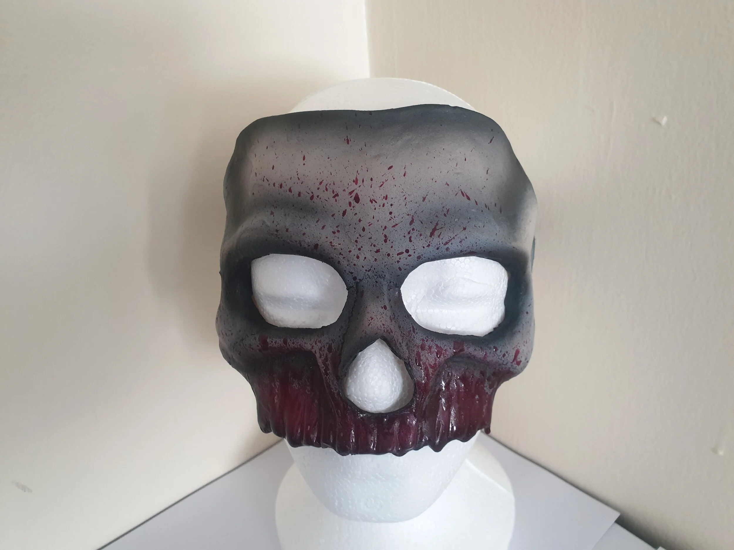 Bloody Skull - Latex Mask Silver
