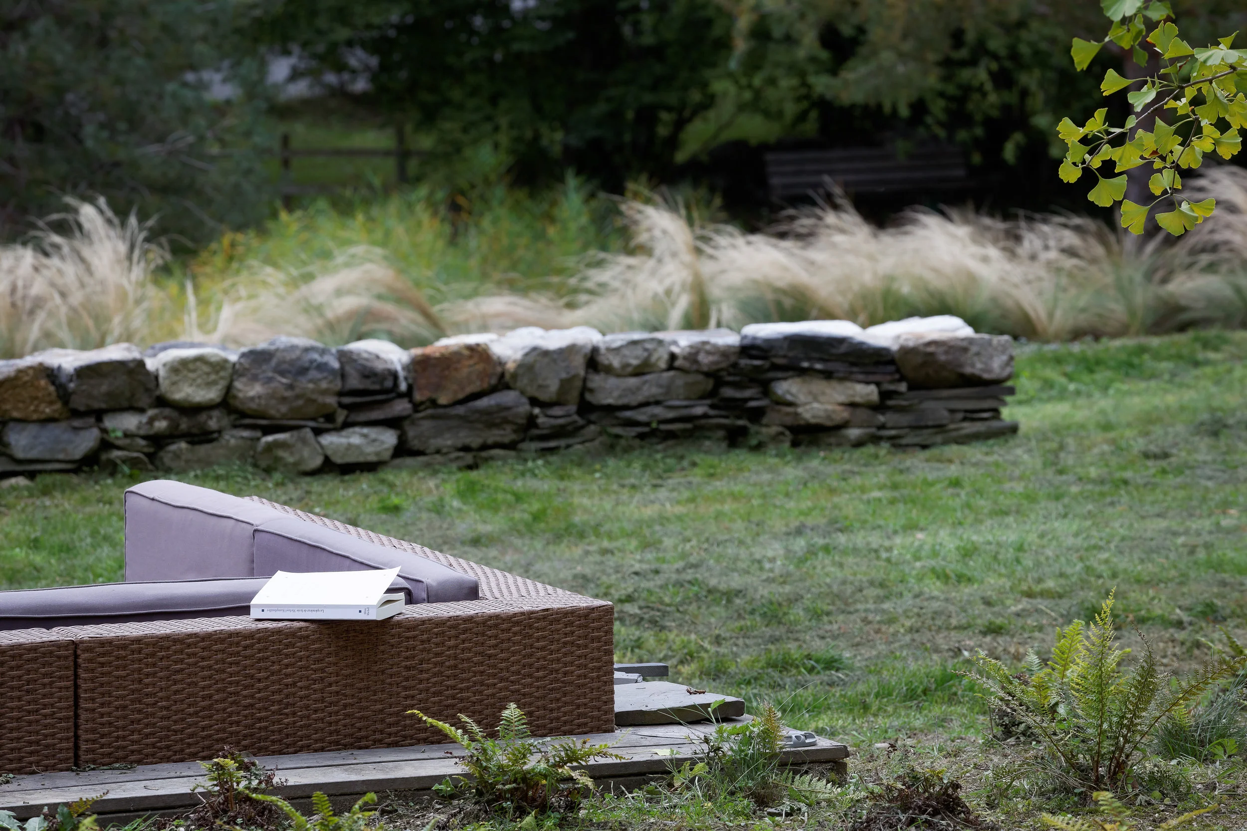 jardin_privé_des_pyrénées_terrasses_jardins_outdoor_design_christophe_gautrand_paysagiste_2.jpg
