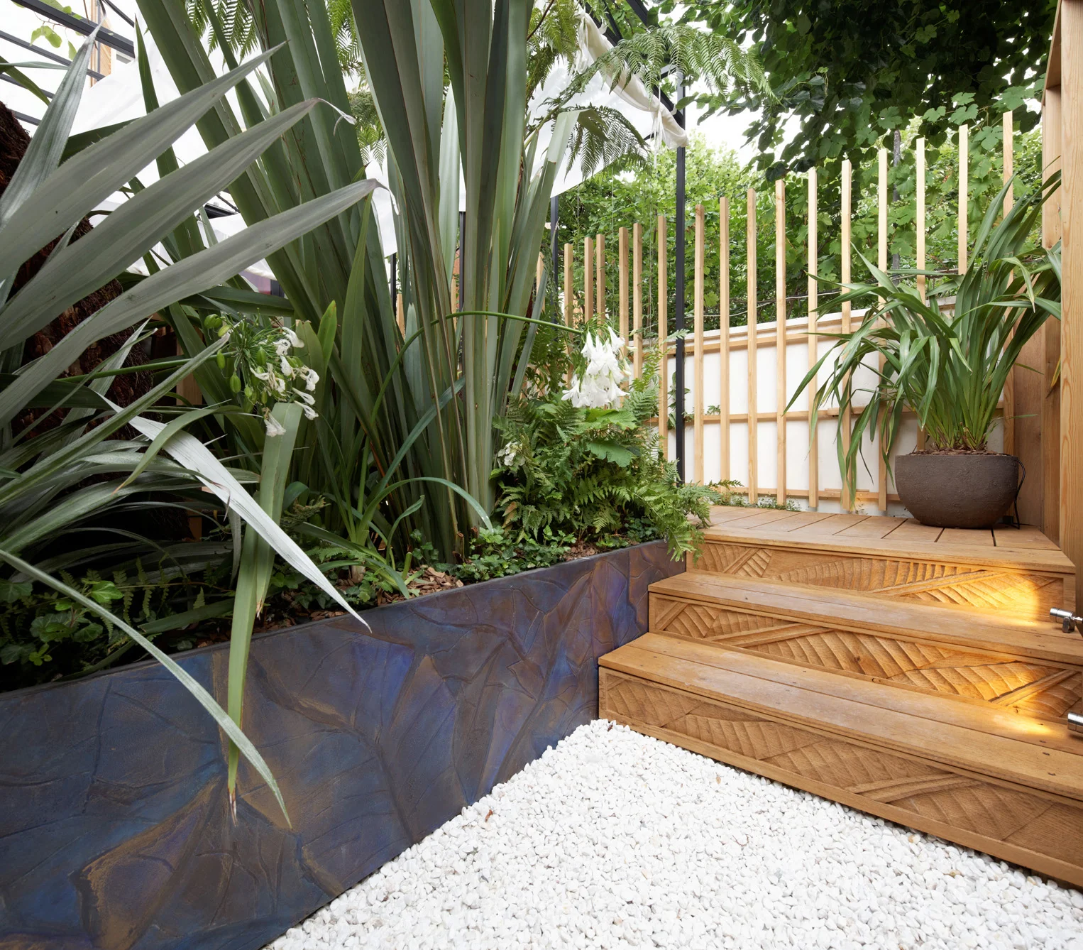 jardin_du_moulin_vert_paris_terrasses_jardins_outdoor_garden_christophe_gautrand_paysagiste_2.jpg