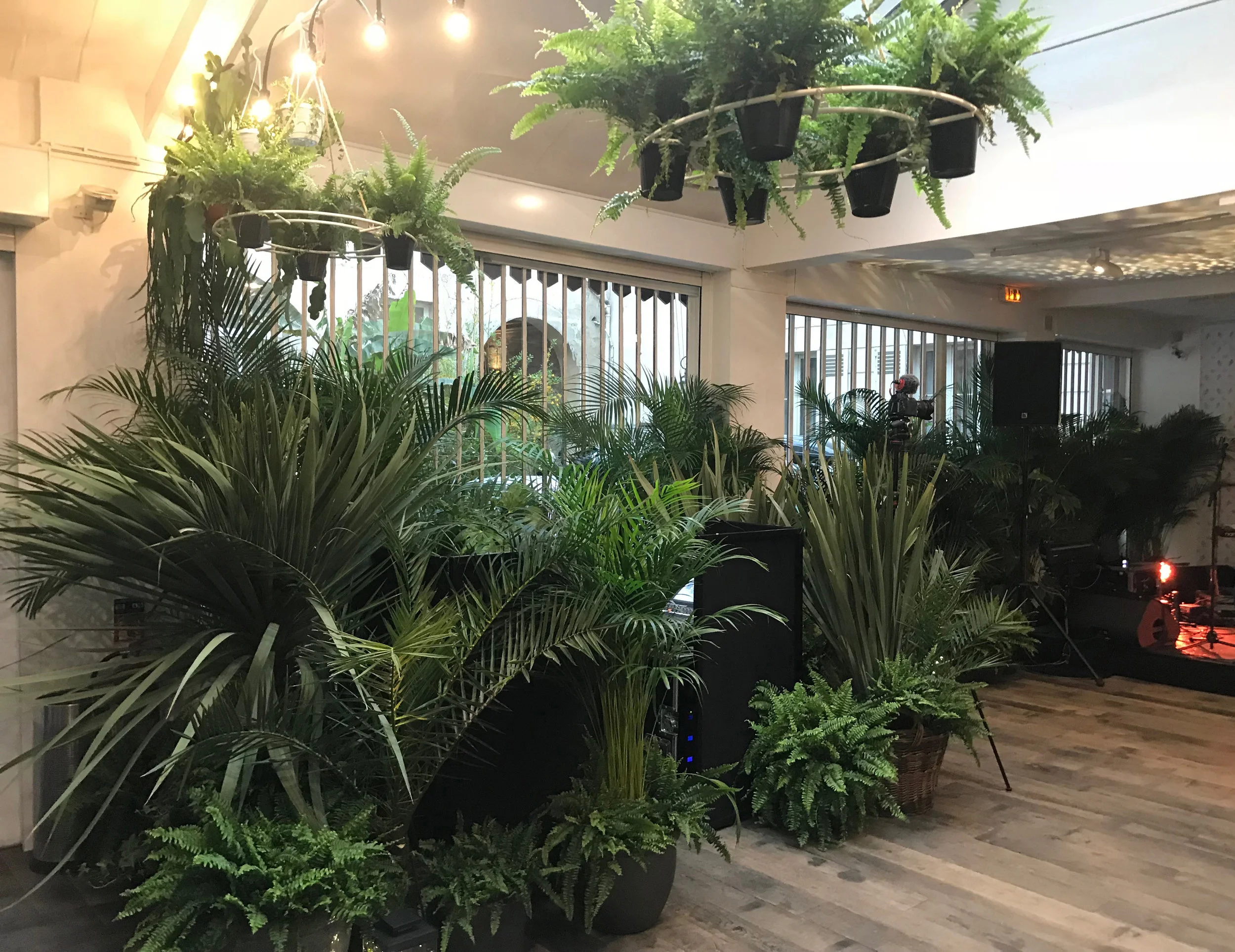 clarendelle_paris_scenography_outdoor_designers_agence_christophe_gautrand_landscaping_8.jpg