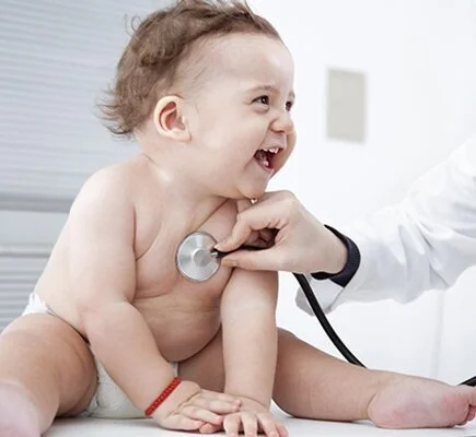 CONSULTA PEDÍATRICA Valoración integral de tu pequeñoProfesionales y humanos, consideramos a cada paciente de forma integral, no solo tratar un síntoma. Tus pequeños merecen la mejor atención para su salud y por ello son nuestra prioridad. Contáctan…