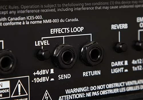Effects Loop: connect Effects Pedals Binnen de effects loop verbint je effectenpedalen en ander professioneel materiaal, gebruikmakend van de send en return aansluitingen.