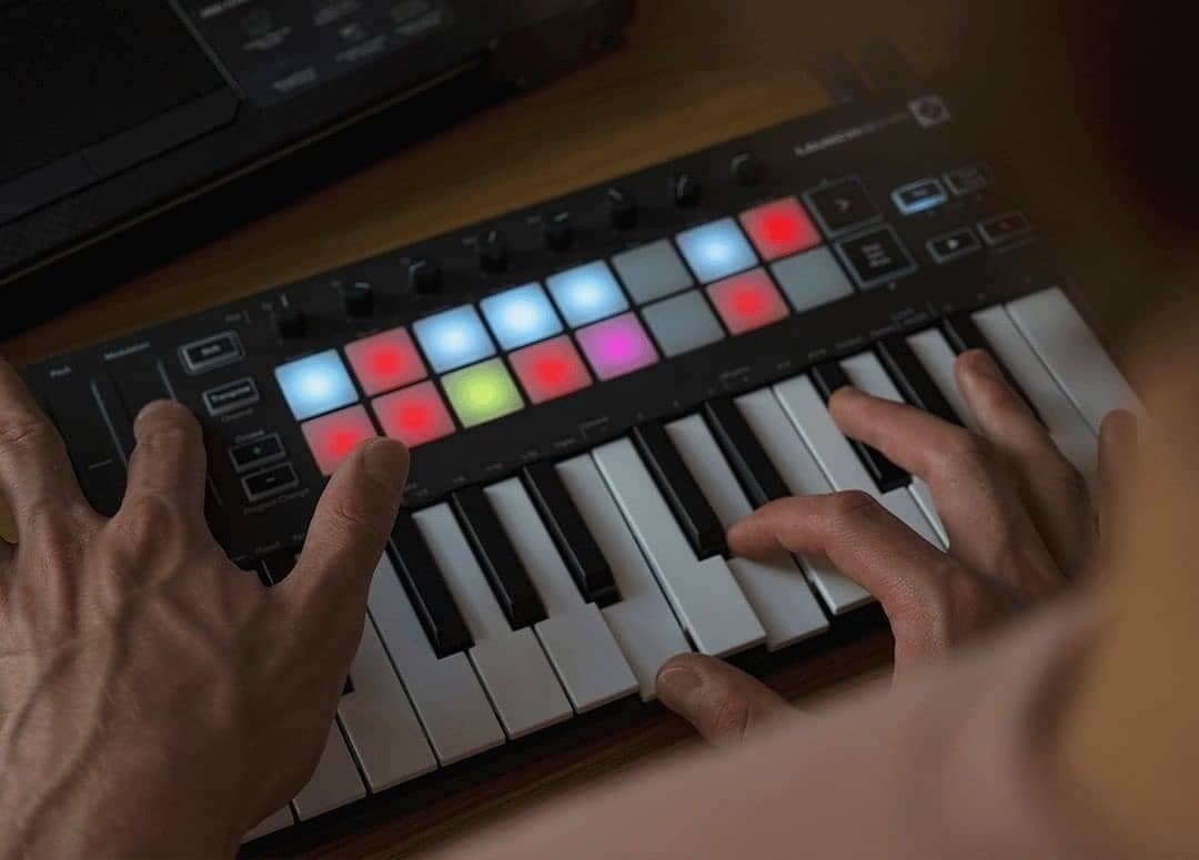 Love making beats? The Launchkey Series by Novation is a great MIDI keyboard, especially in its price range! 🎹

The portability is amazing, especially with Ableton, but also with other DAW's.

@wearenovation 

#novation #launchkey #WeAreNovation #DA