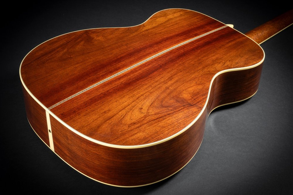 000 42EC 30THANNIVERSARY_Glam-Details-05-min.jpg