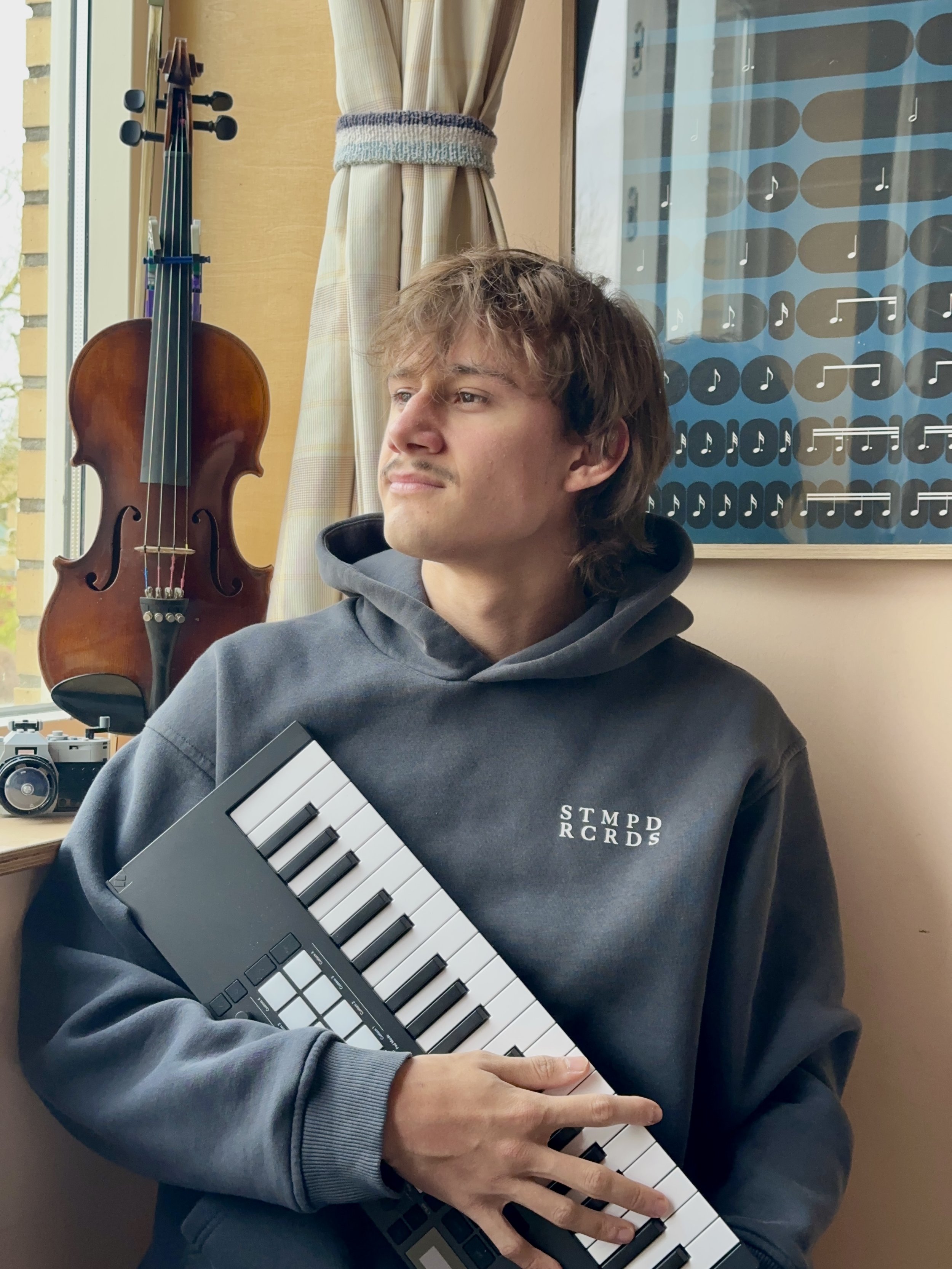 Ruben with his Novation MK4 mini