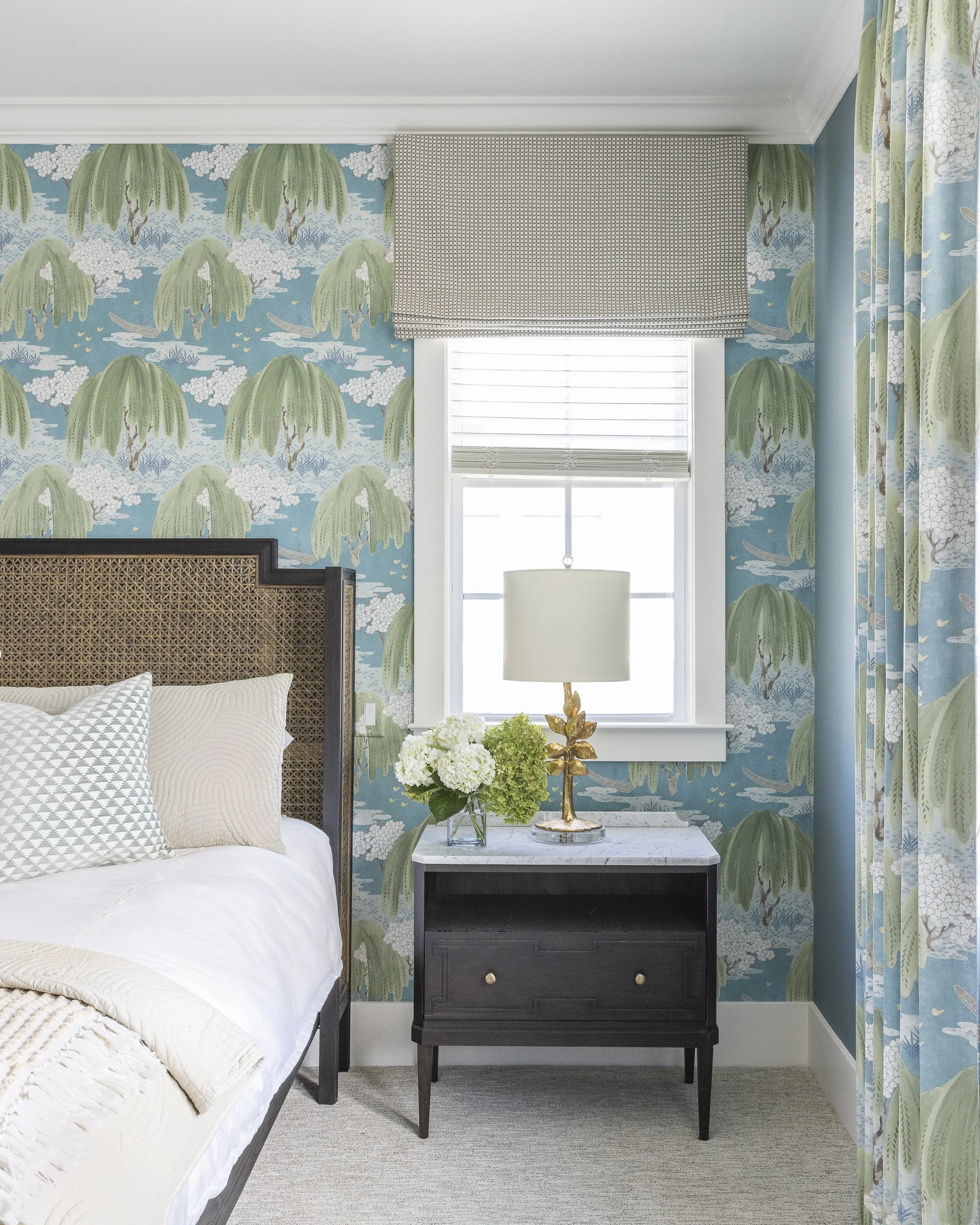 PATTERN LAYERED ROOMS