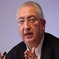 MOHAMMED MATTAR Qatar University College of Law Clinical Professor of Law