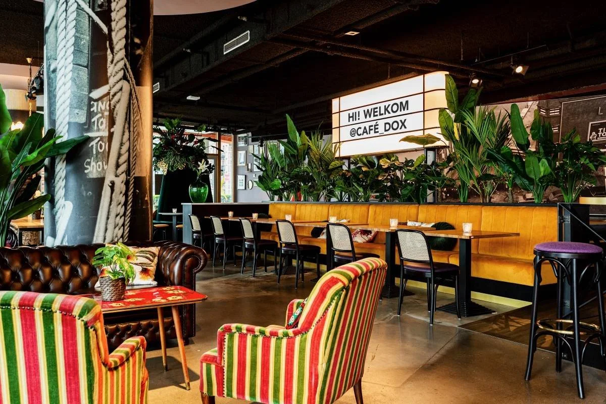 Luxor-Cafe-Dox.jpg