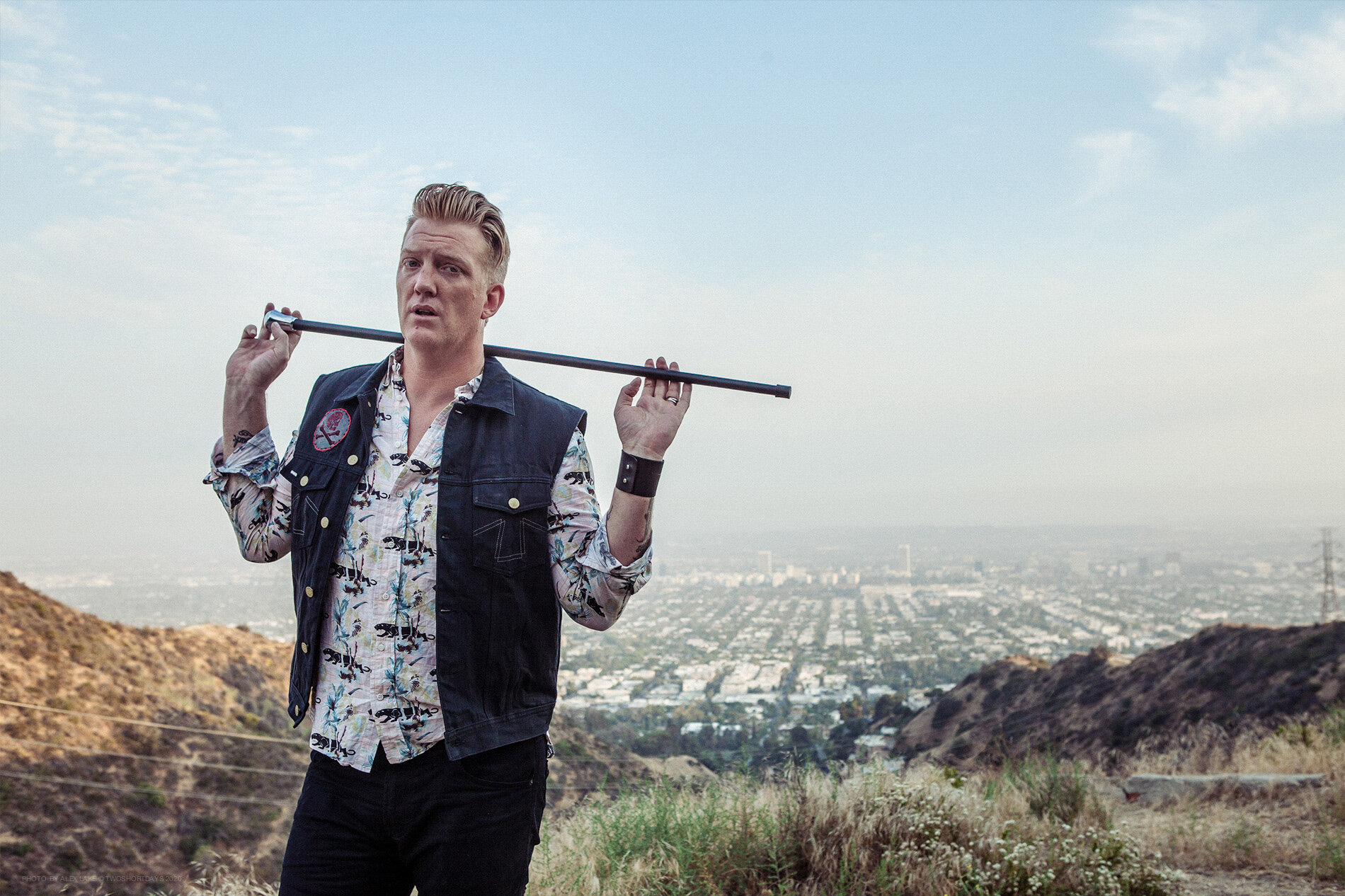 josh_homme_photography_copyright_ALEX_LAKE_do_not_reproduce_without_permission_TWOSHORTDAYS.jpg