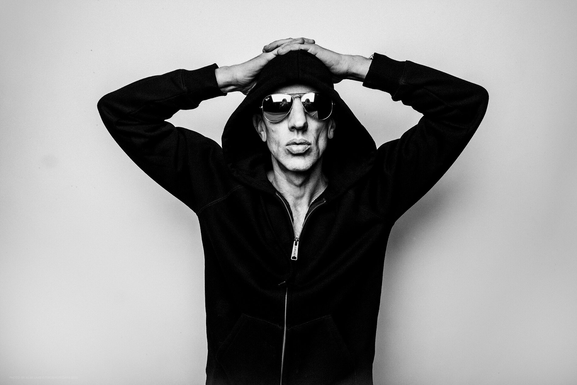 richard ashcroft_copyright_ALEX_LAKE_do_not_reproduce_without_permission_TWOSHORTDAYS.jpg