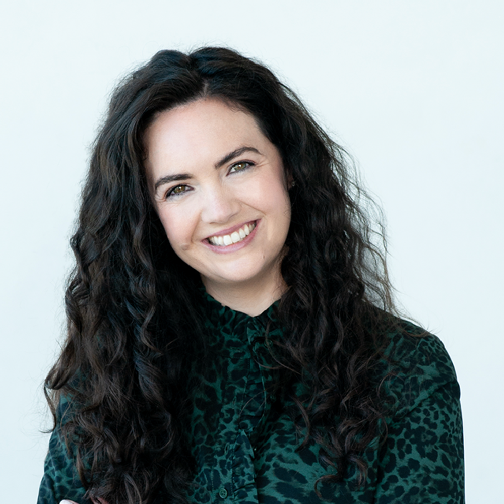   EVE BELL, QKA  Partner, Director of Workplace Advisory 