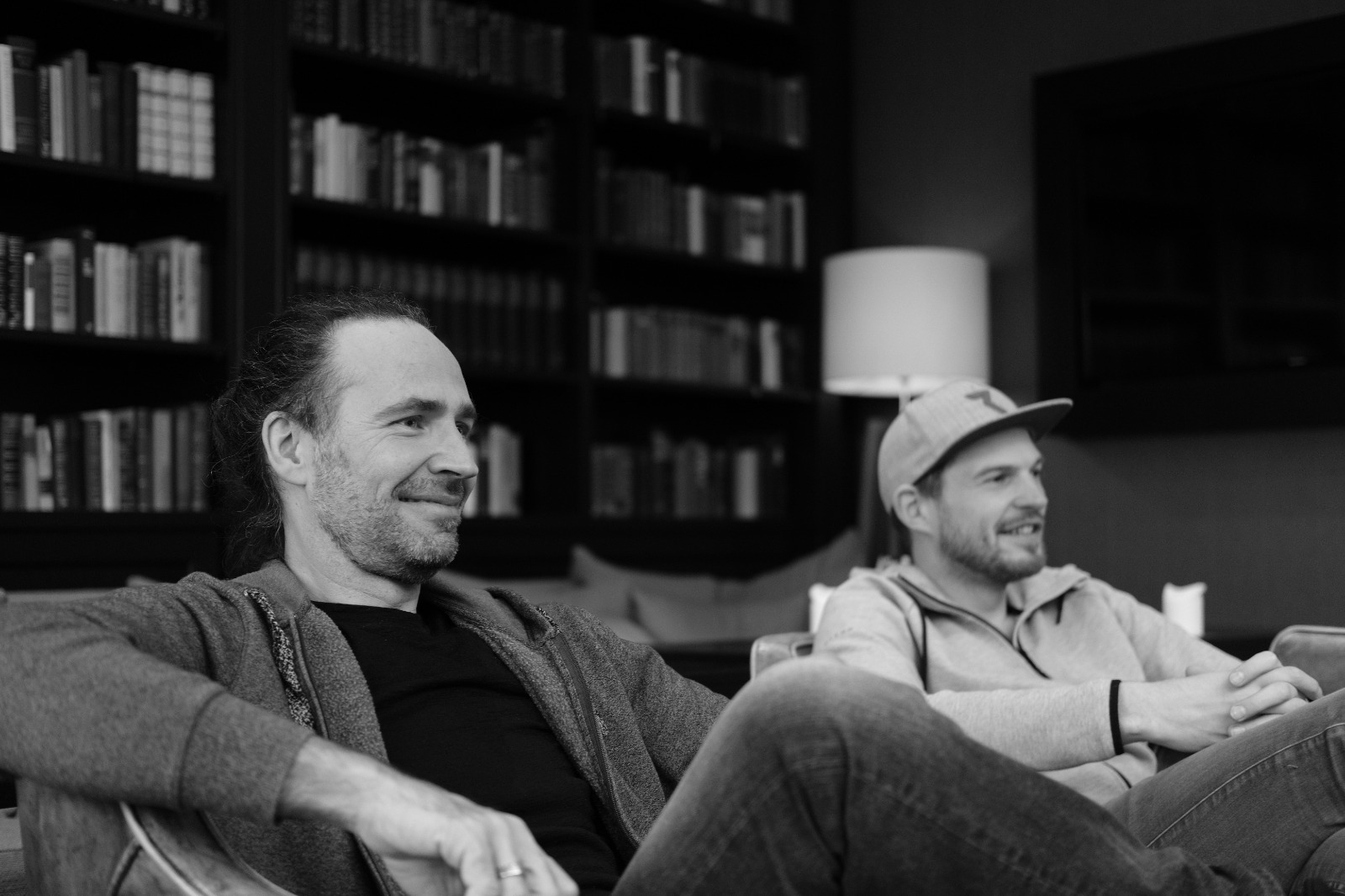 Gemeinsam musikalisch unterwegs: Tobi Hebbelmann und Eddi Hüneke (Foto: Tom Bischof)
