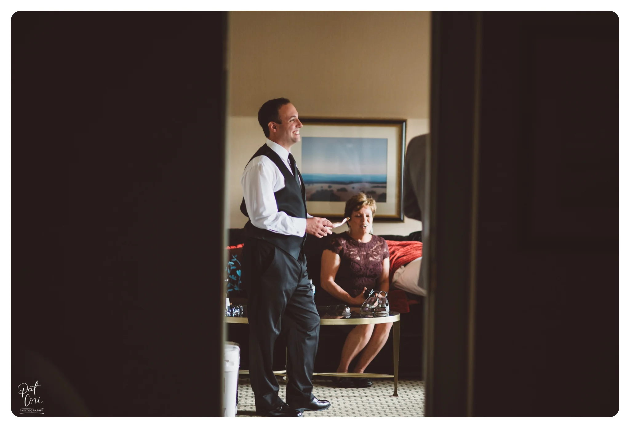 Center-in-the-Square-Weddings-Wedding-Photographer-Virginia-Roanoke-Pat-Cori-Photography-008.jpg