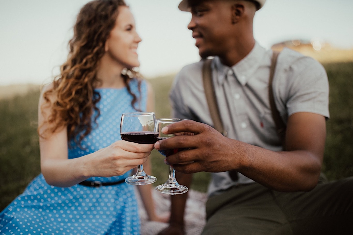 14_Fun outdoor Engagement - Pat Cori Photography-23_outdoors_Pizza_PatCoriPhotography_Virginia_Picnic_Engagement.jpg
