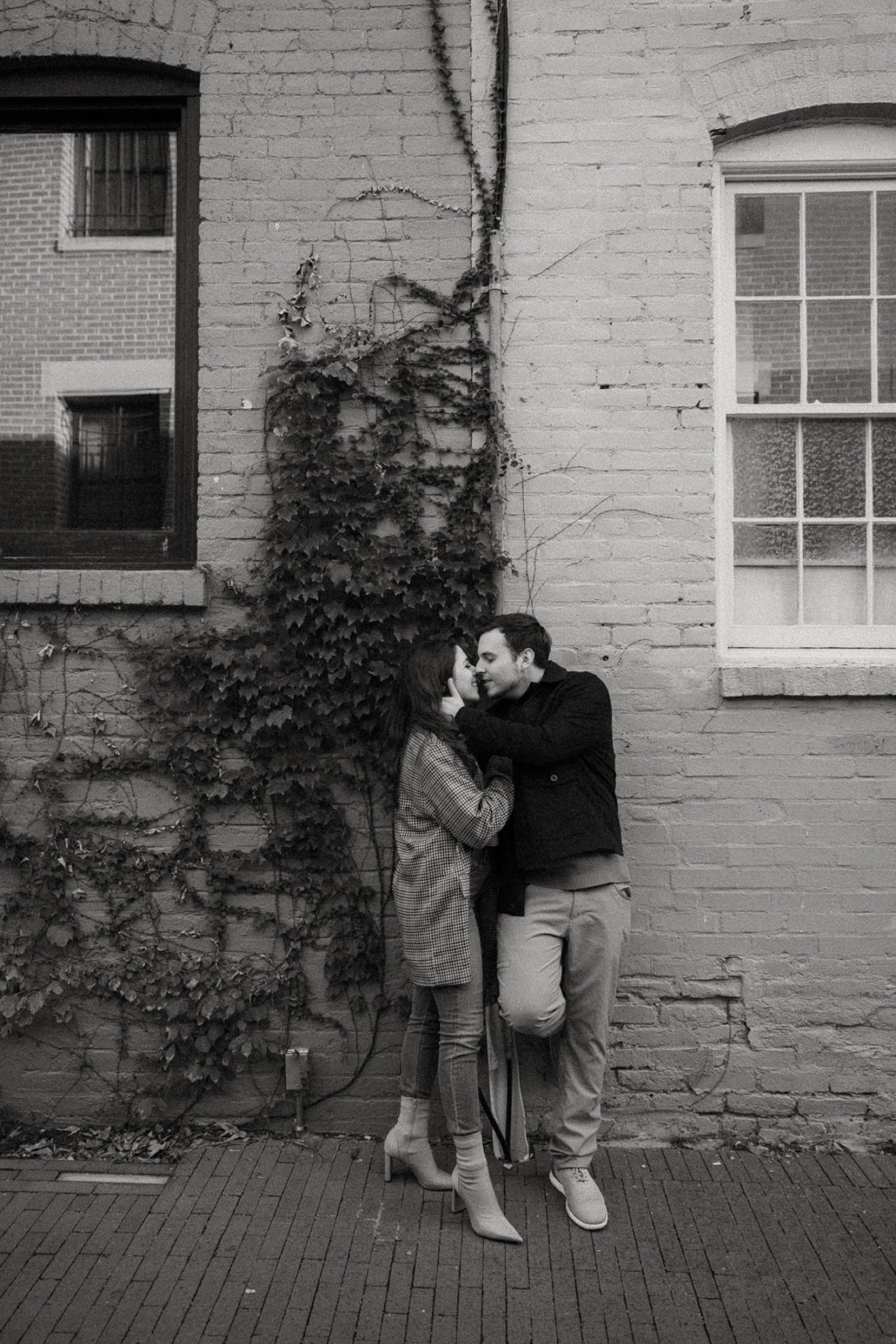 13_Engagement Photos in Georgetown, Washington DC-95_Engagement session in Georgetown DC.jpg