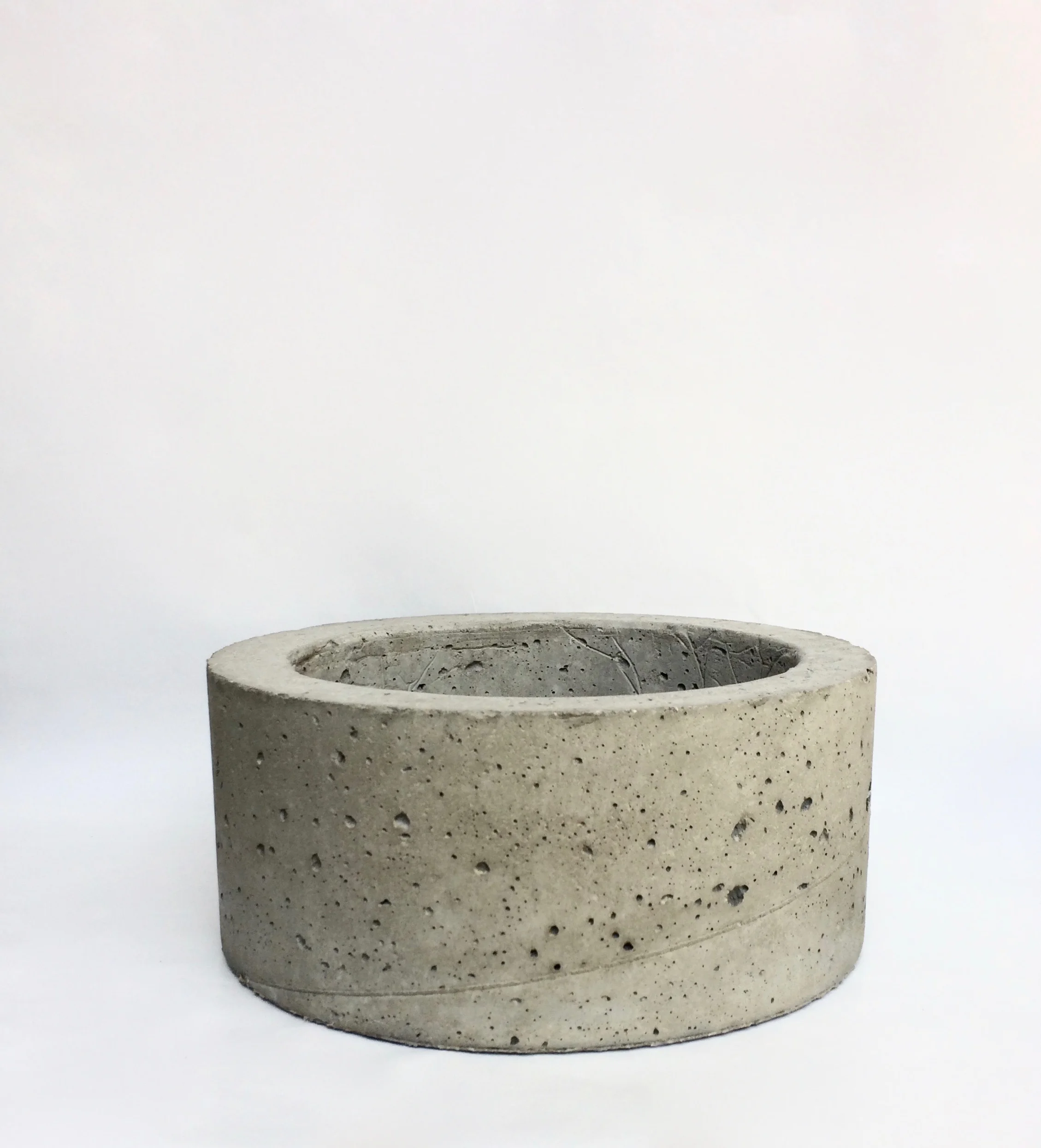 Indio Planter, Medium