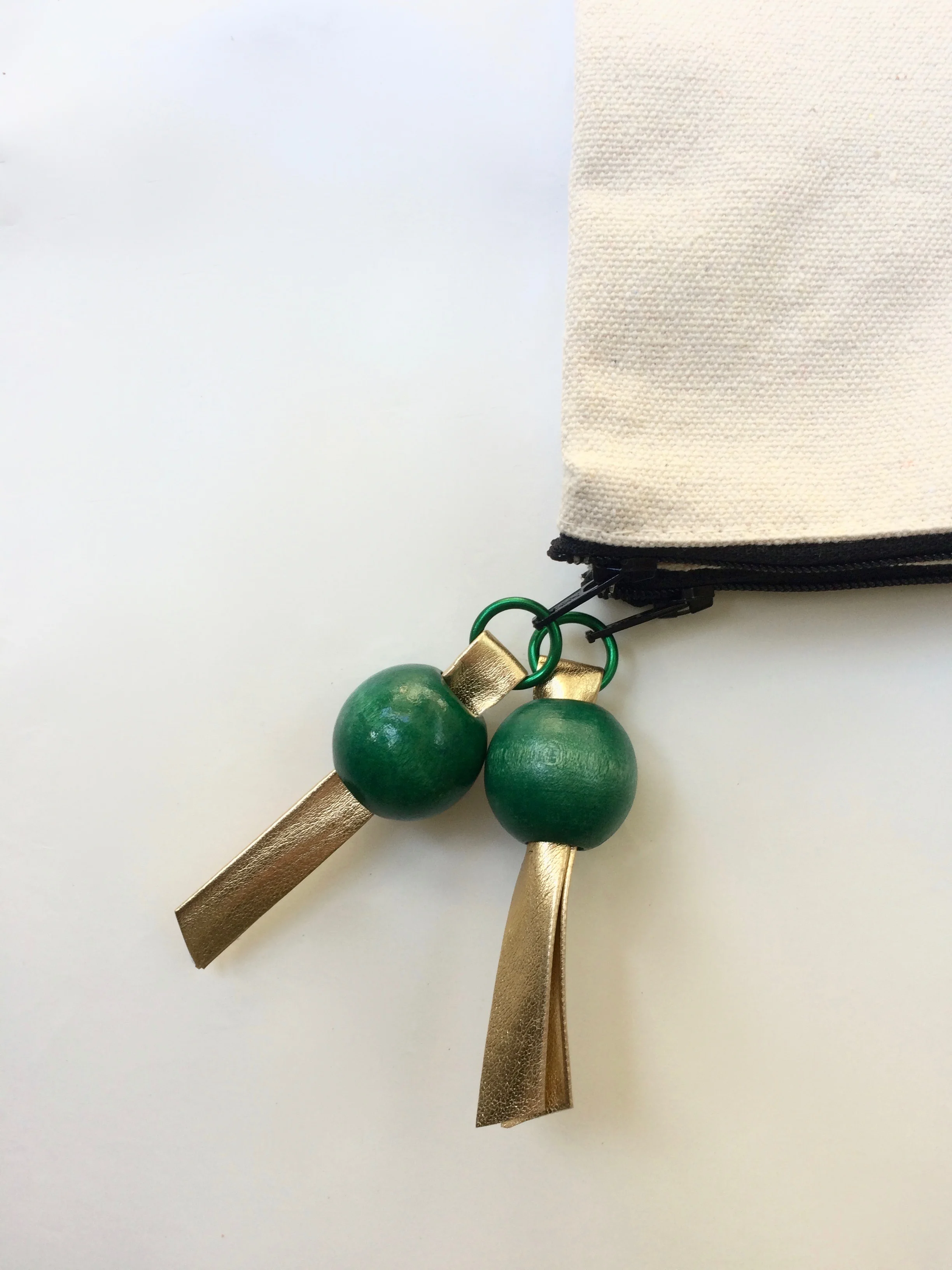 green bead.jpg