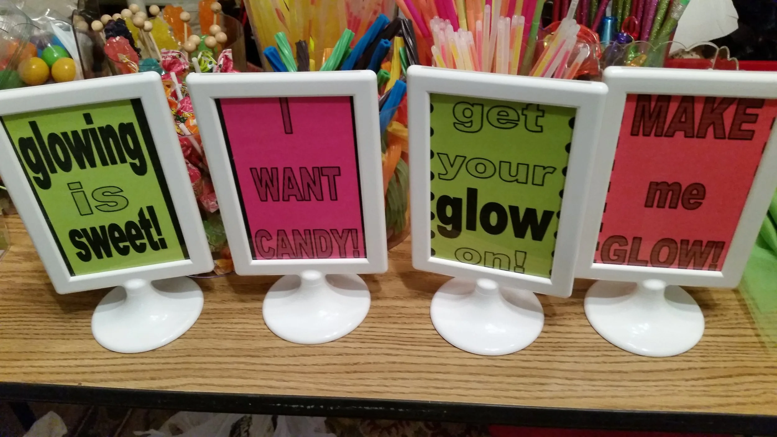 Halle Glow Signs.jpg