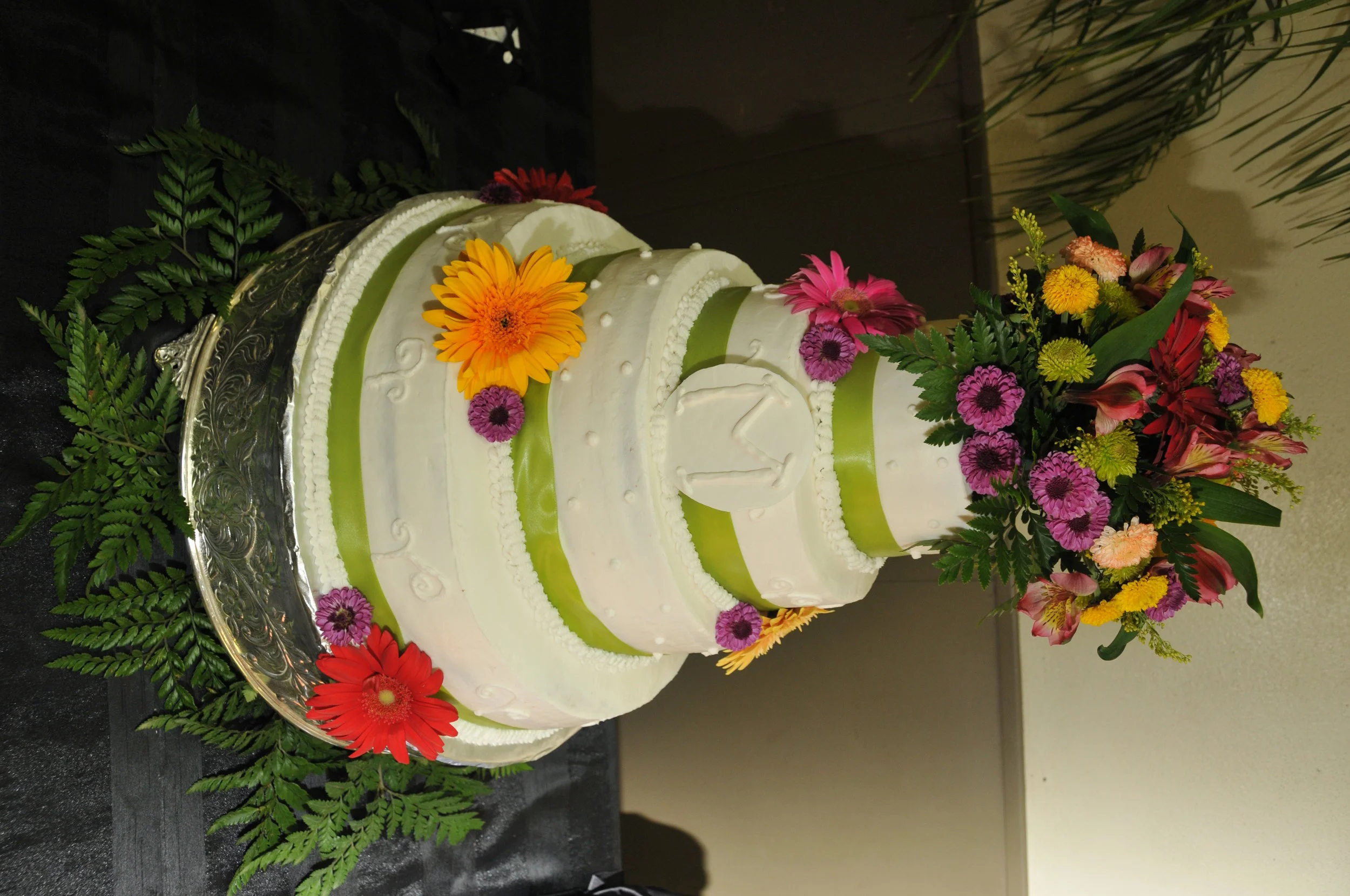 CMerritt Bride Cake.JPG