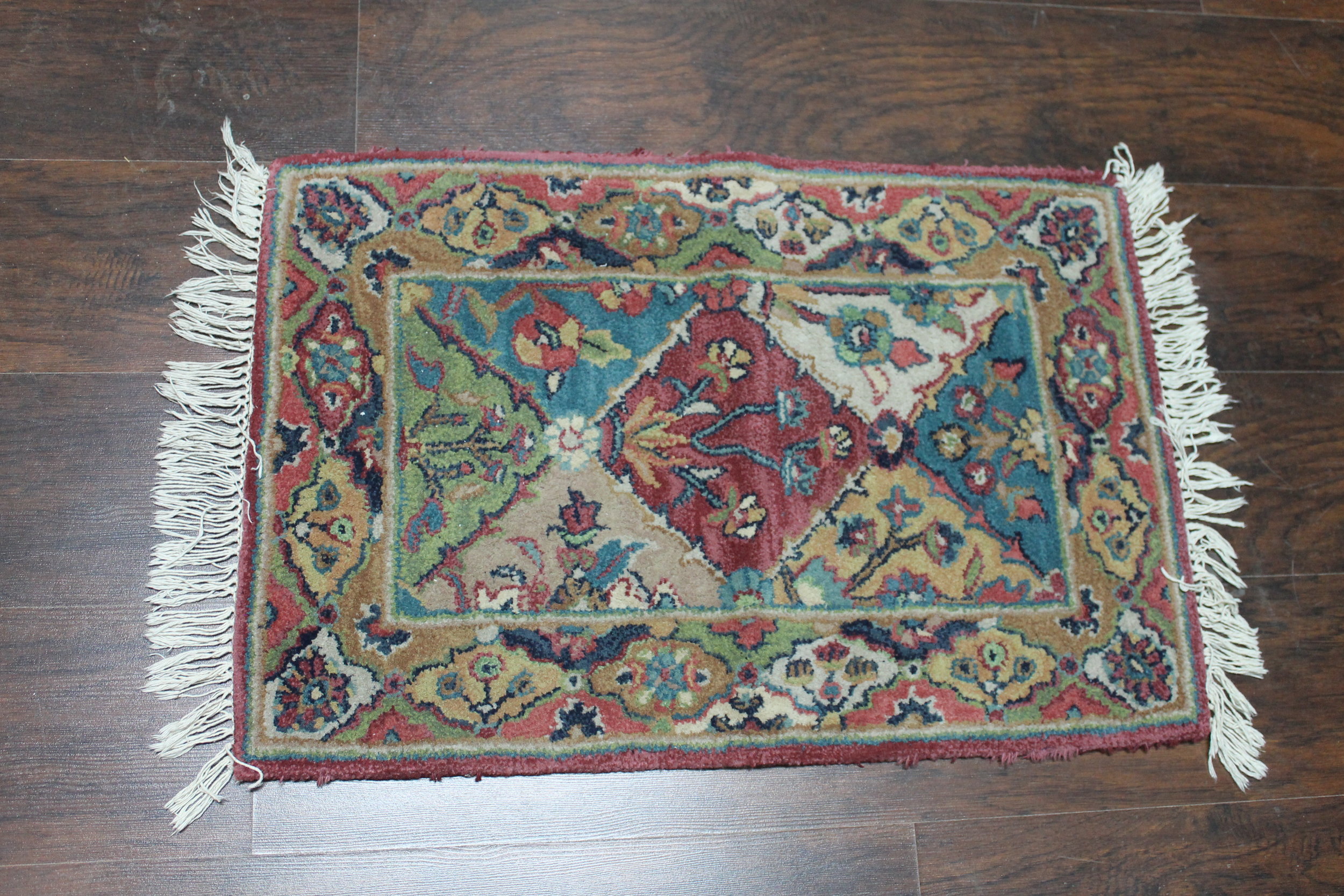 Rock: Colorful Moroccan Style Rug