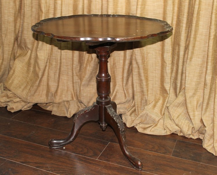 Pie Crust Antique Table Rental