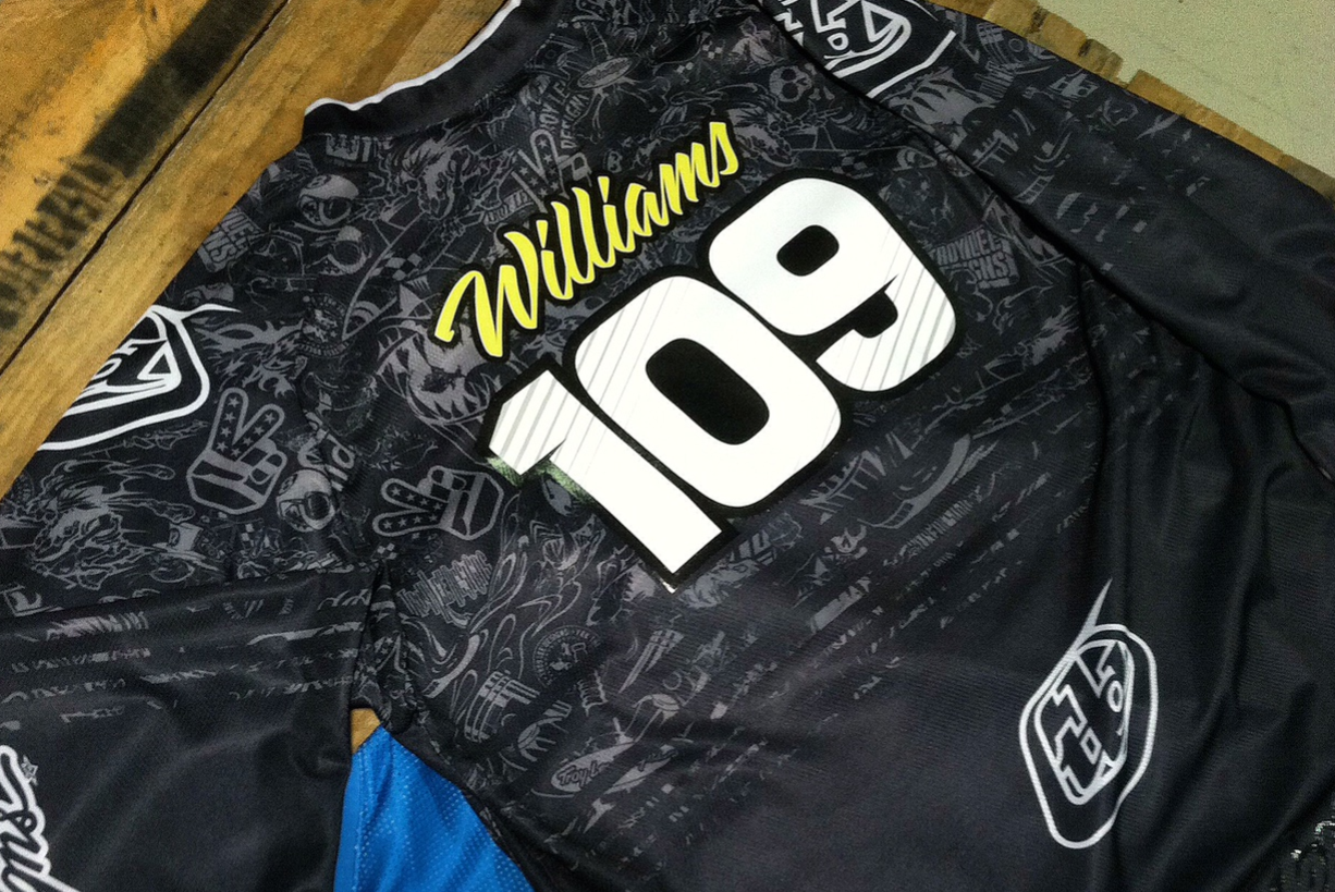 Williams Jersey.png