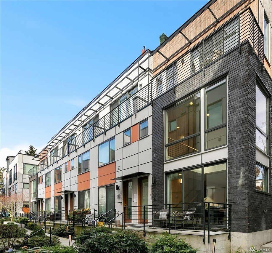 3810 CALIFORNIA AVENUE SW UNIT F, SEATTLE | SOLD AT $960,000