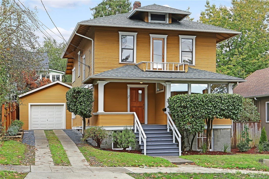 106 NE 40TH STREET, SEATTLE | SOLD AT $995,000