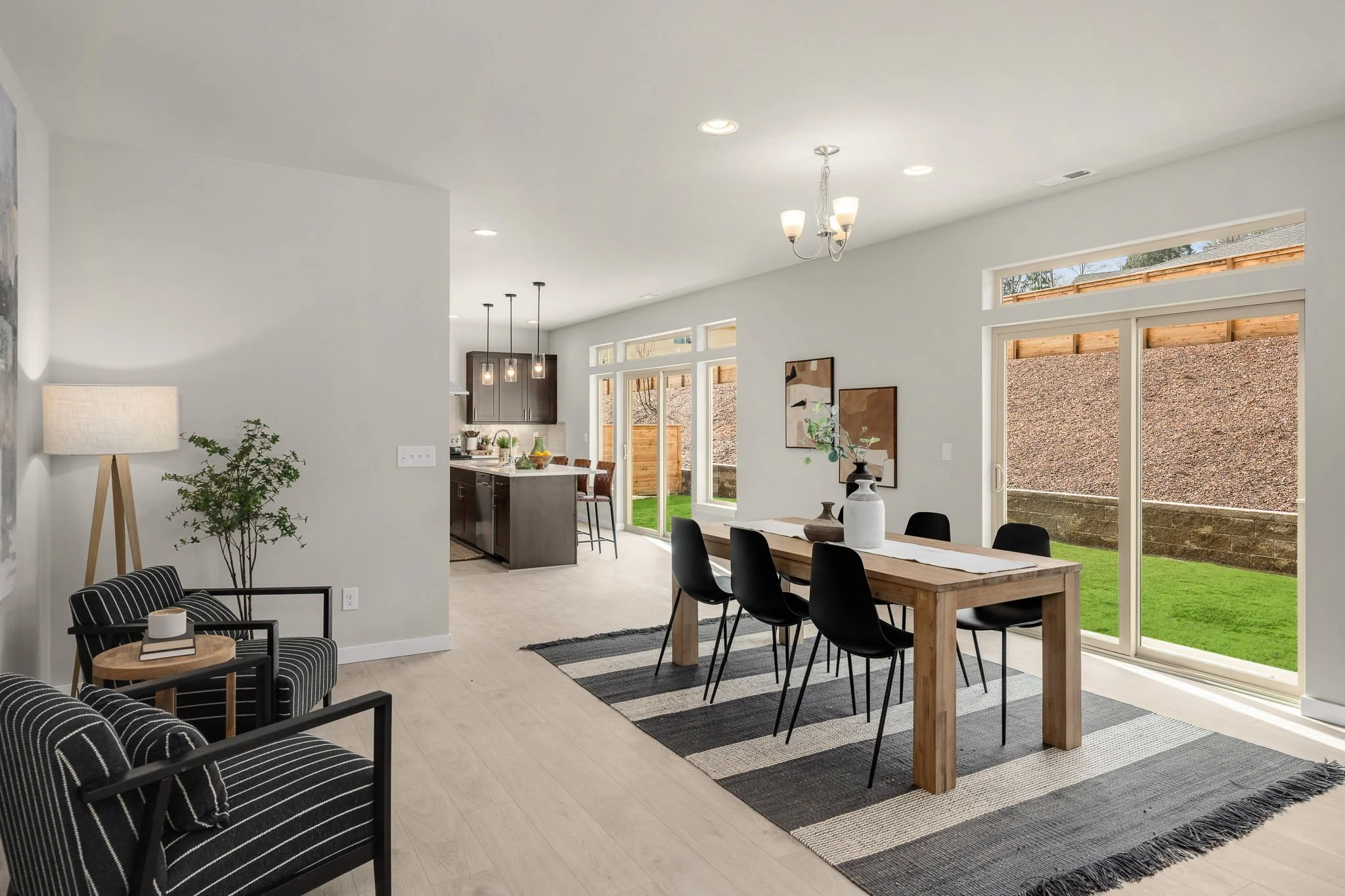 12-web-or-mls-32515-44th-ave-s.jpg