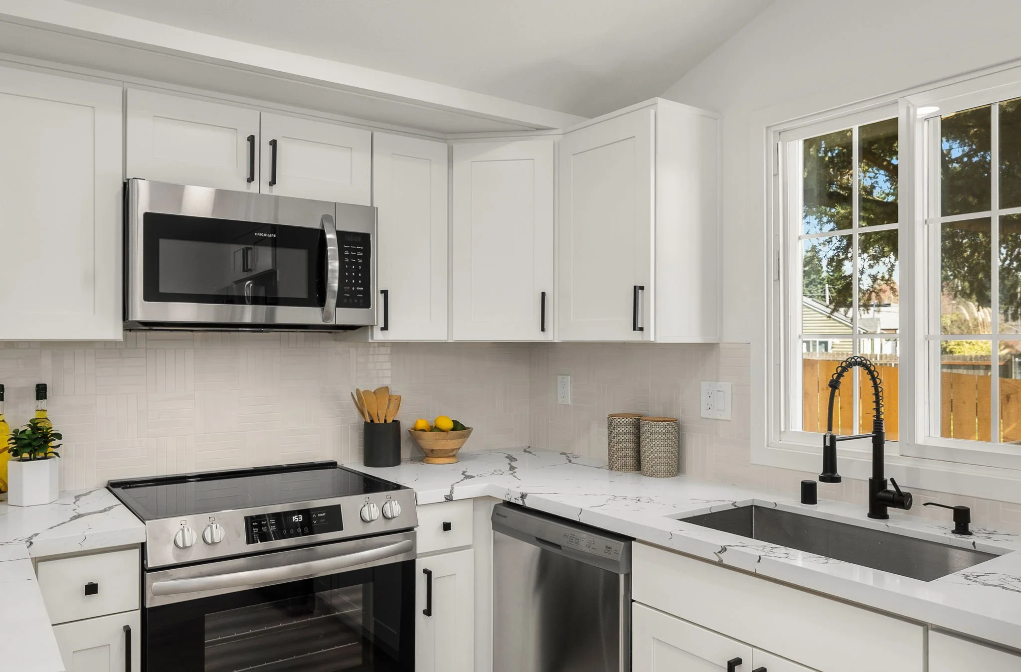 15-web-or-mls-13622-6th-pl-s.jpg