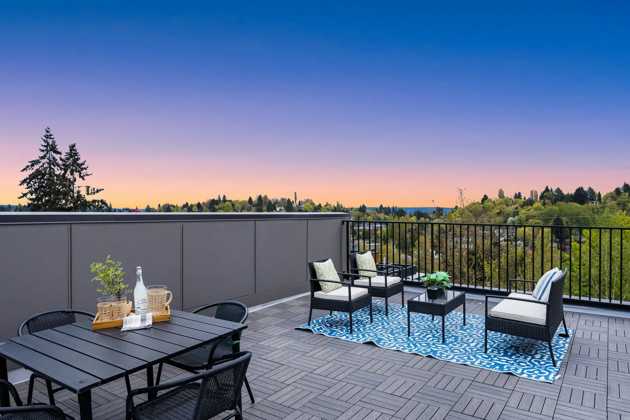 26-web-or-mls-123-26th-ave-e-d.jpg