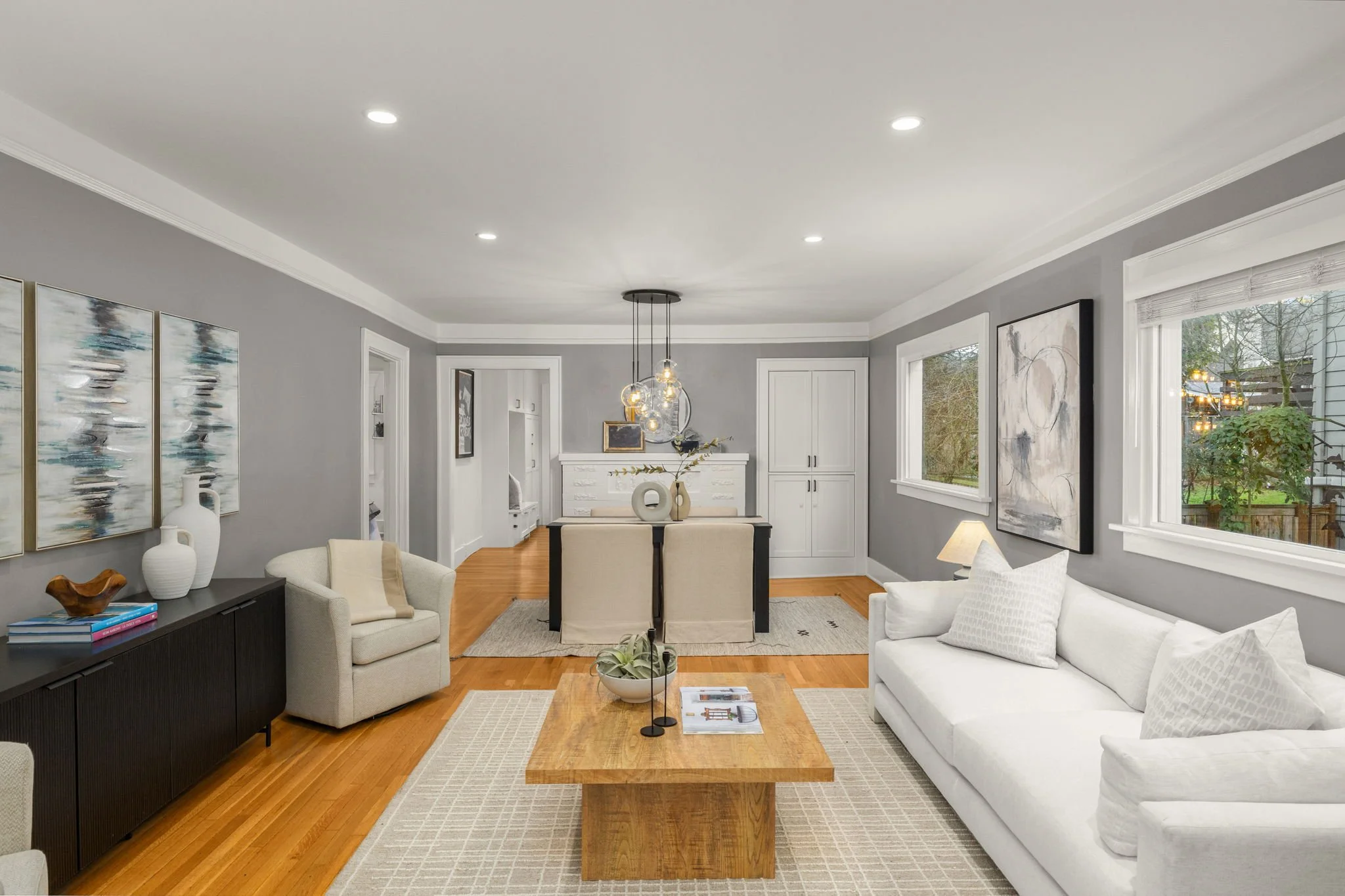 8-web-or-mls-2926-warren-ave-n.jpg