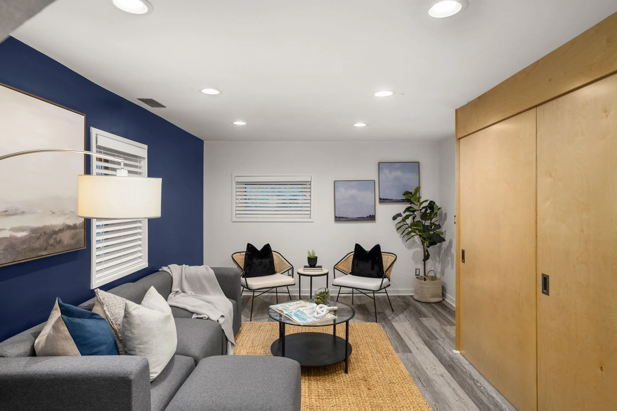 27-web-or-mls-2926-warren-ave-n.jpg