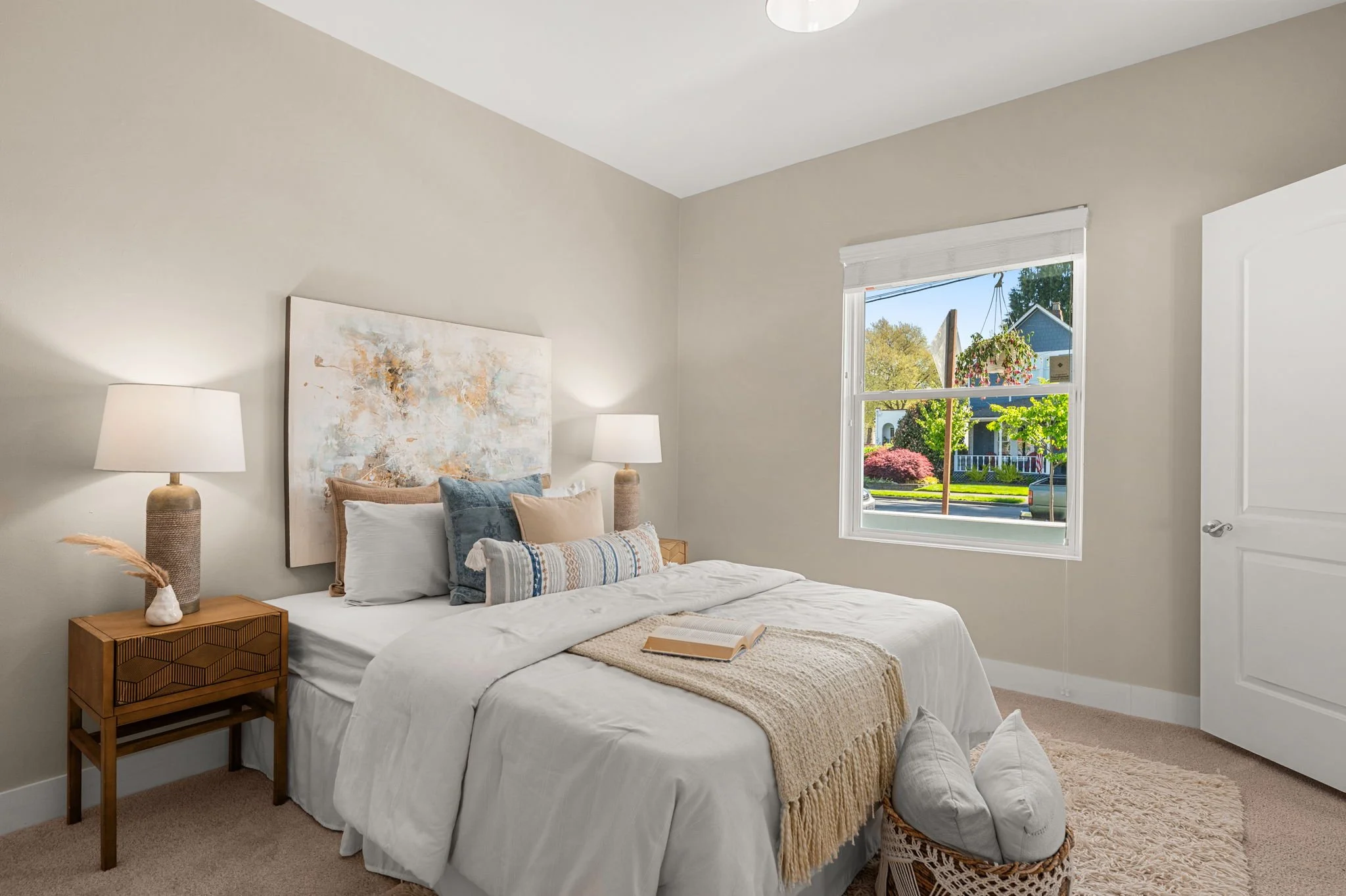 14-web-or-mls-621-smithers-ave-s.jpg