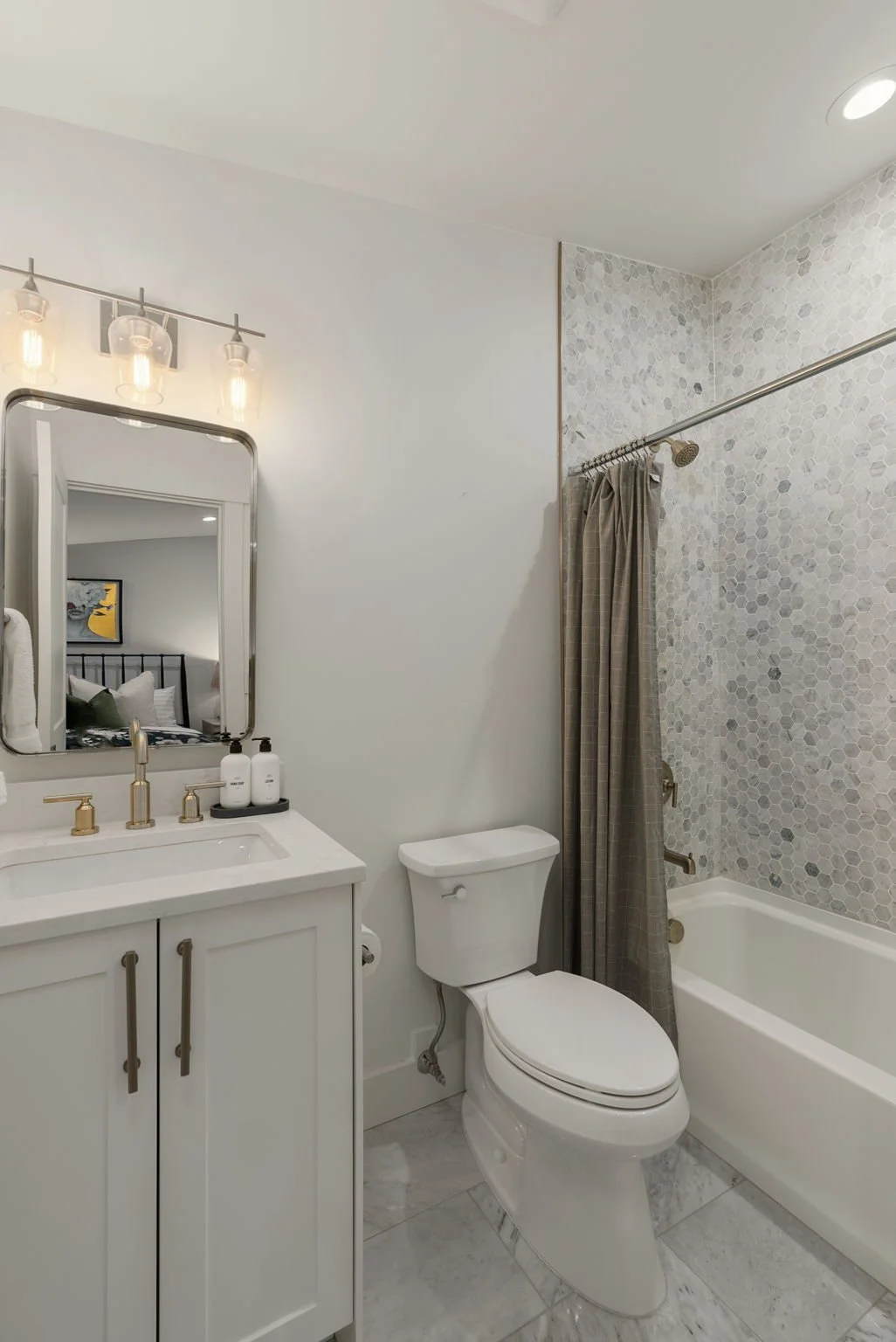 33-web-or-mls-7429-ne-129th-st.jpg