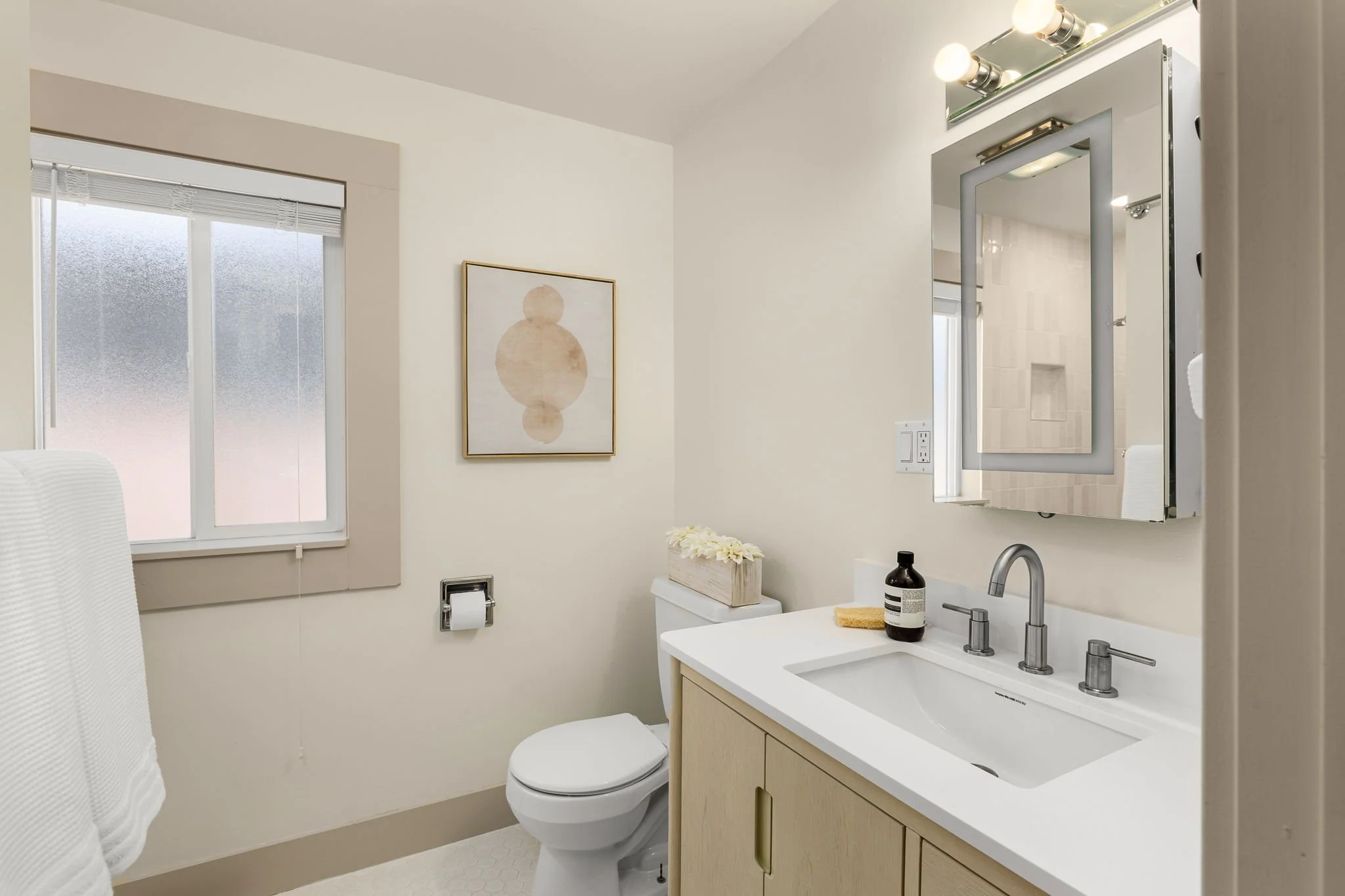 19-web-or-mls-7509-16th-ave-nw.jpg