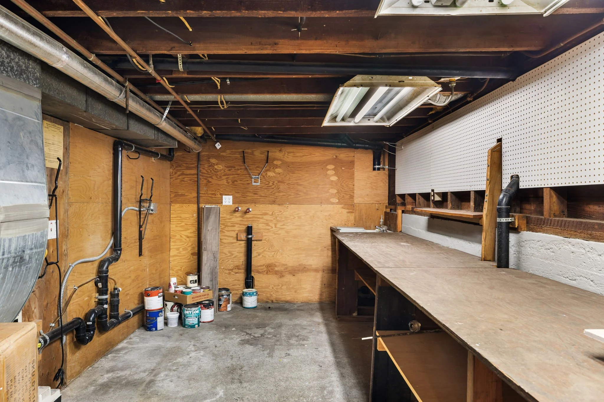 28-web-or-mls-7509-16th-ave-nw.jpg