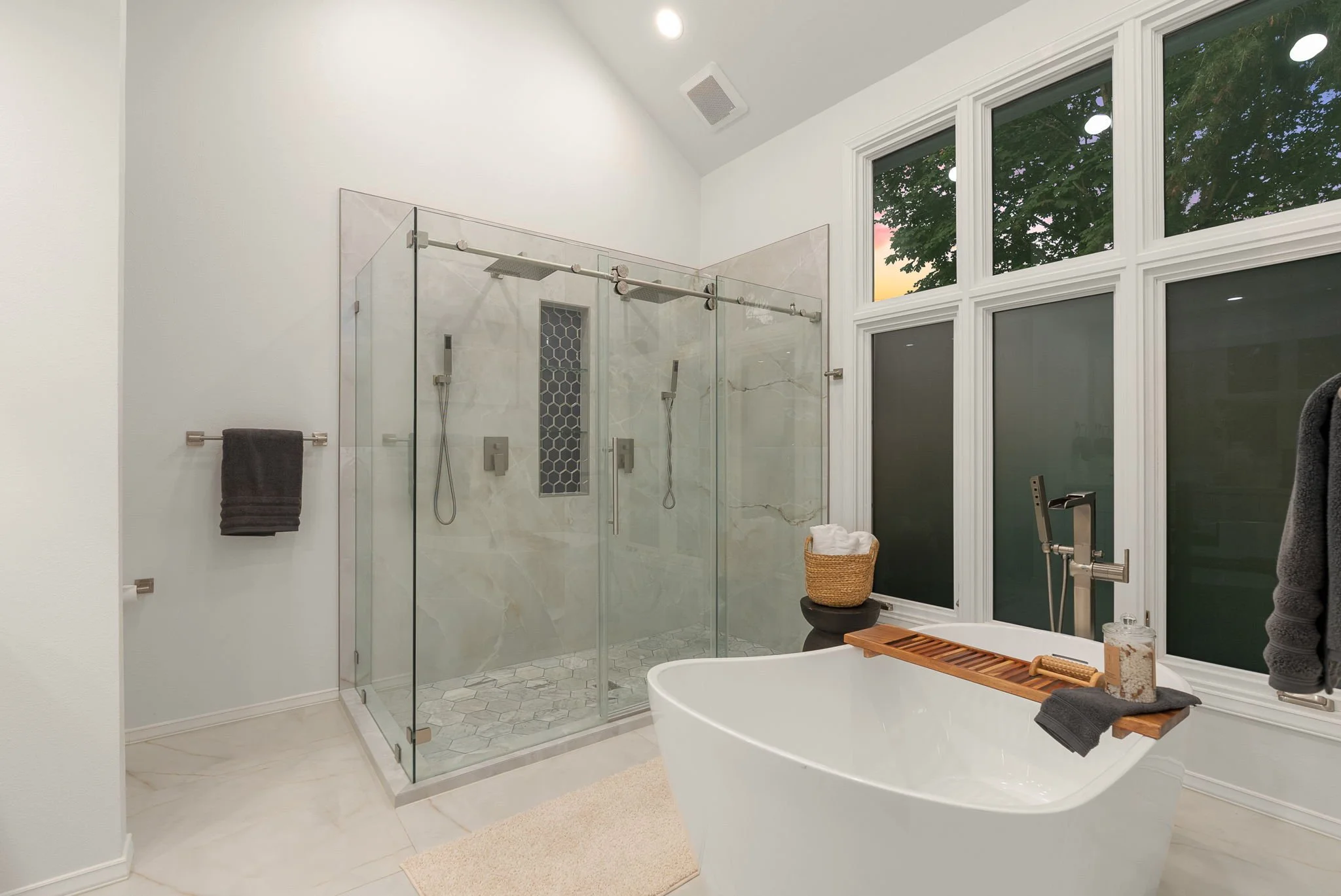 20-web-or-mls-3734-113th-ave-ne.jpg