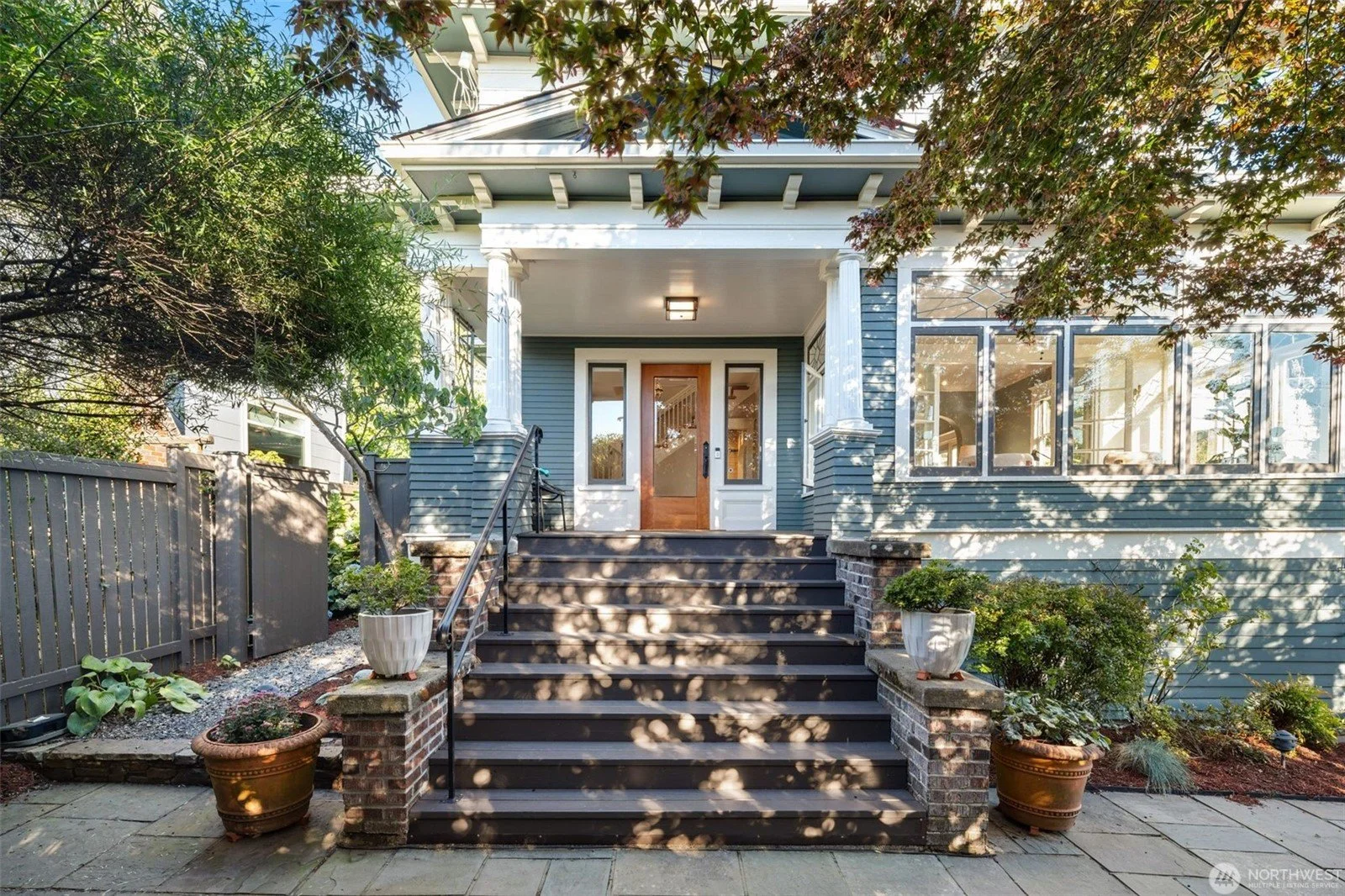 1602 10th AVE W, SEATTLE | SOLD AT $1,766,000