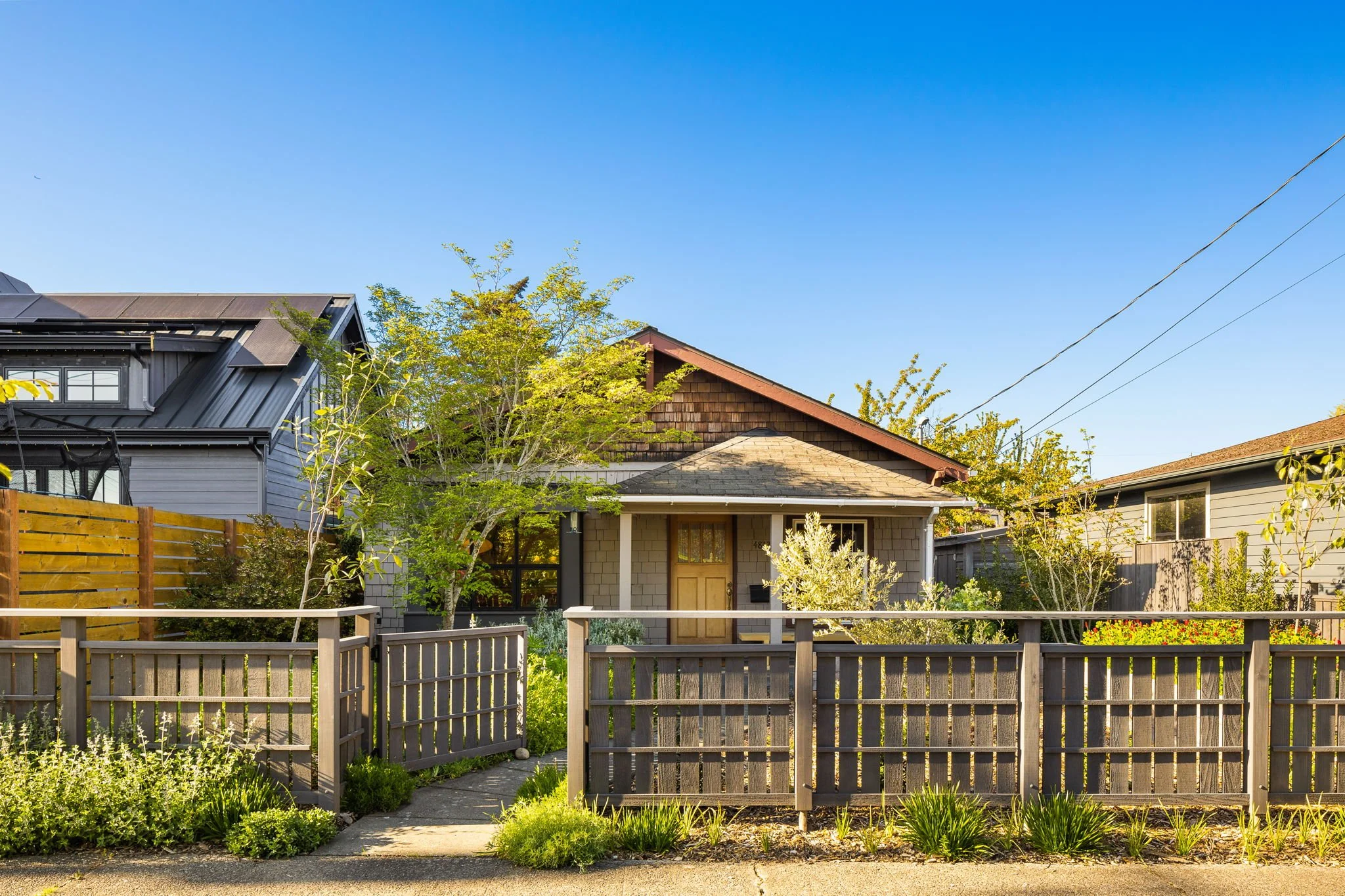 1-web-or-mls-4812-s-brandon-st.jpg