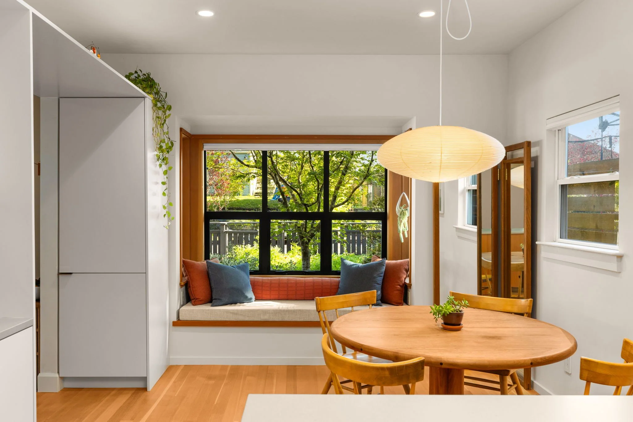 11-web-or-mls-4812-s-brandon-st.jpg
