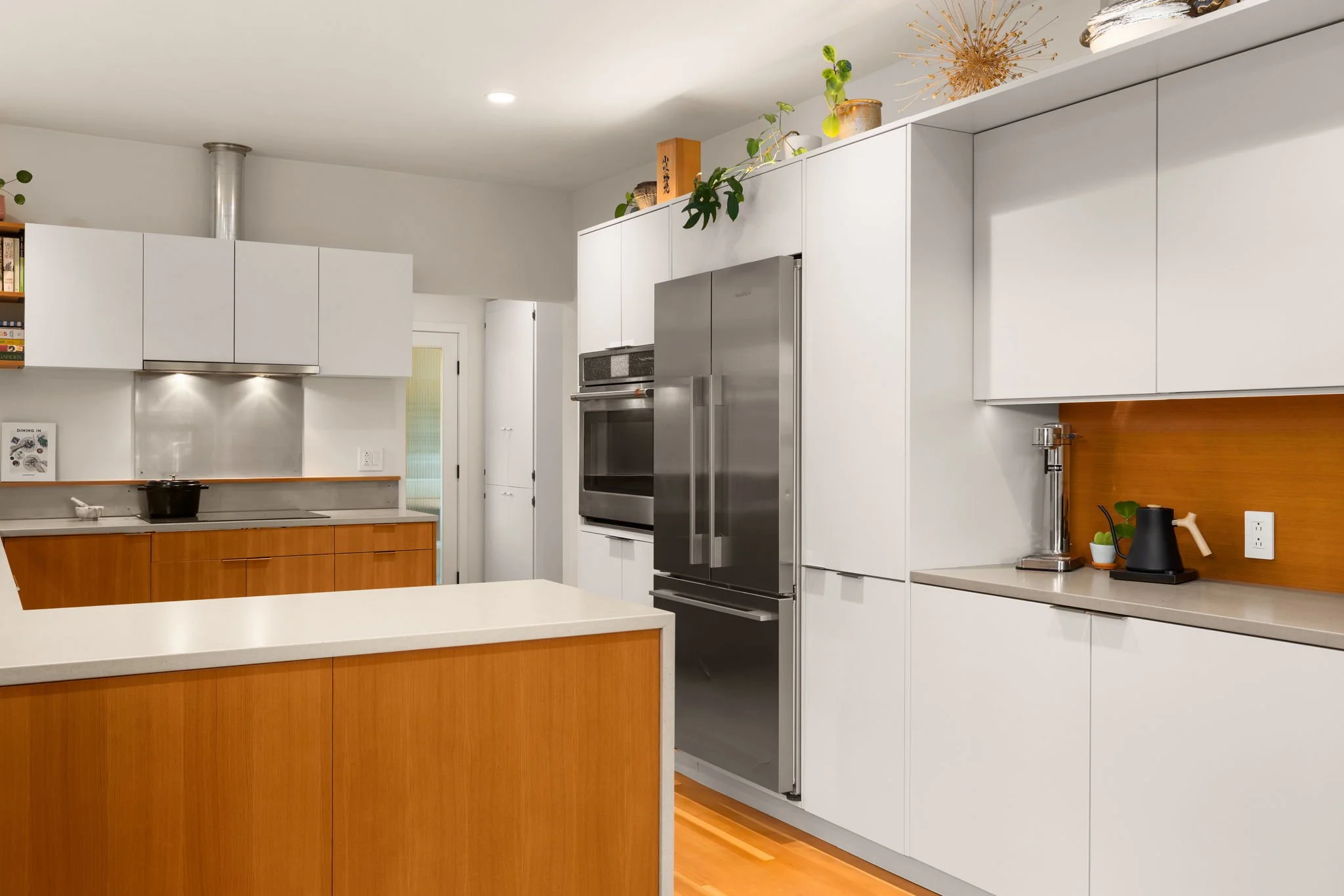 20-web-or-mls-4812-s-brandon-st.jpg