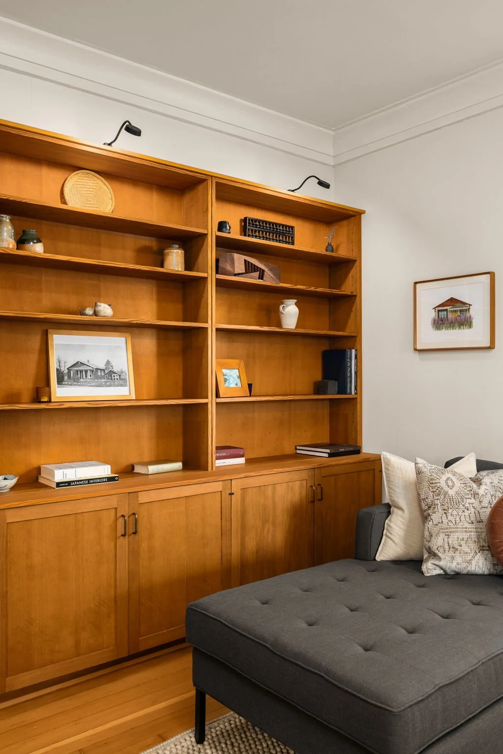 25-web-or-mls-4812-s-brandon-st.jpg