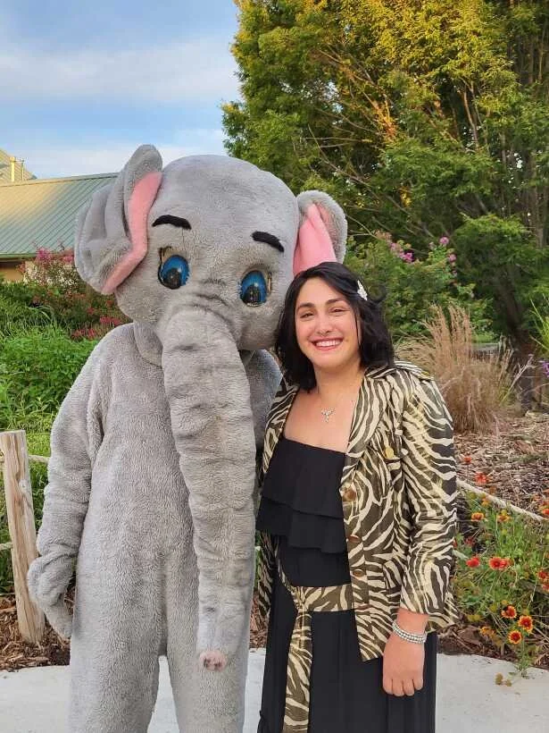 Featured Artist Shelby Gladd