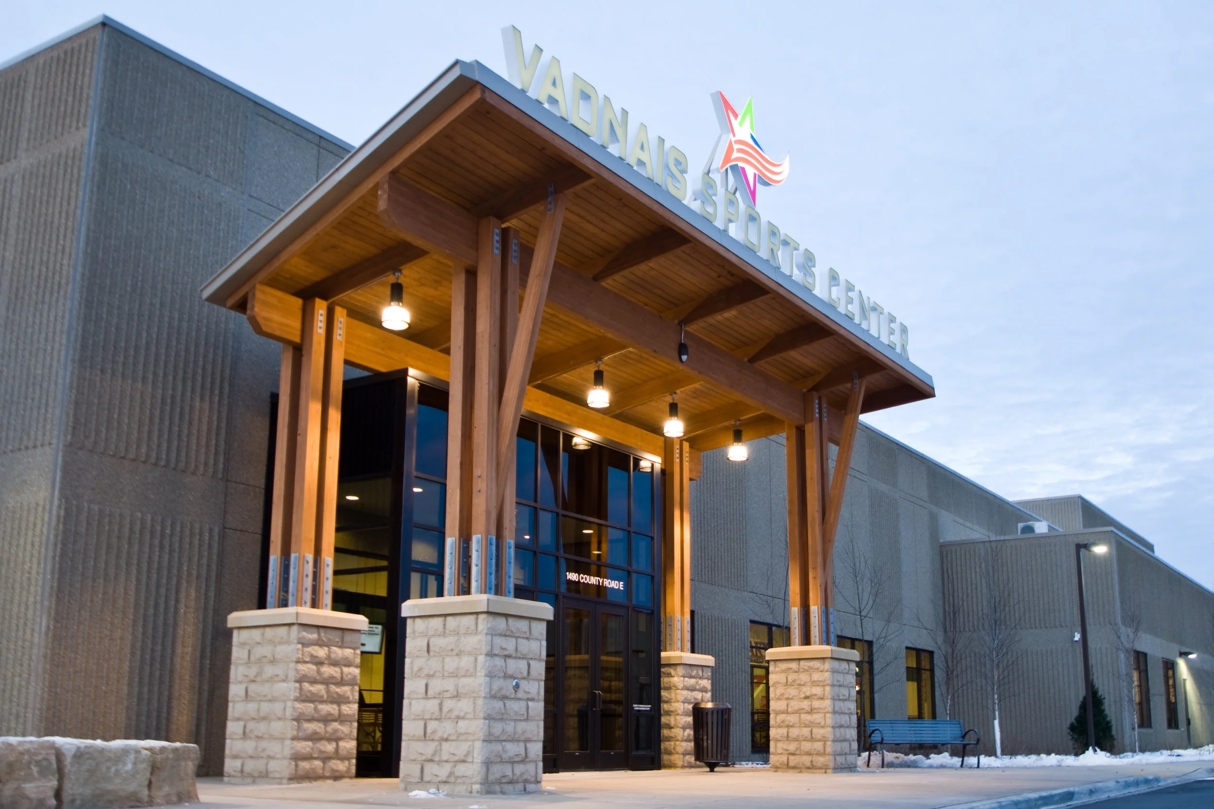 Vadnais Heights Sports Center 002.jpg