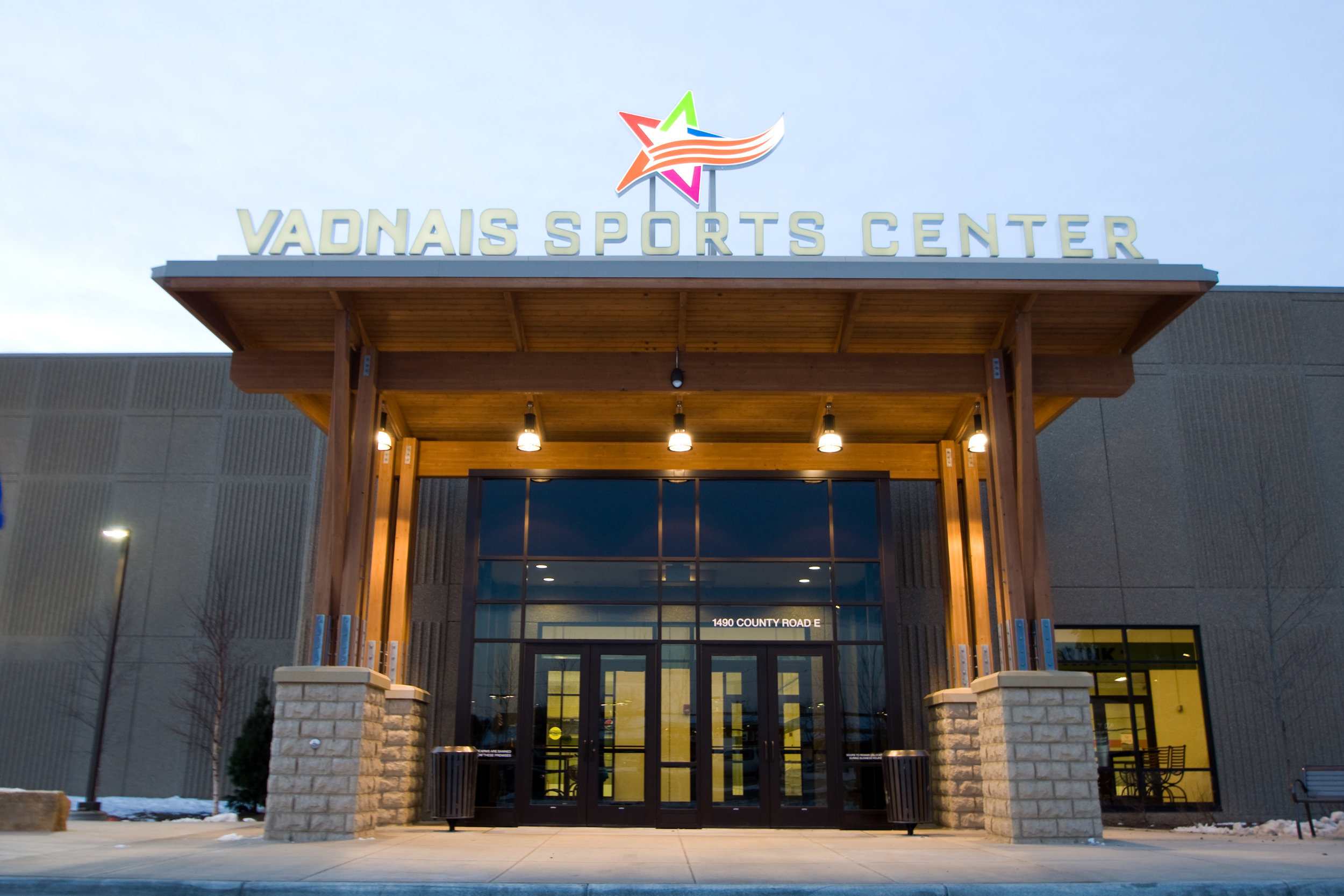 Vadnais Heights Sports Center 001.jpg