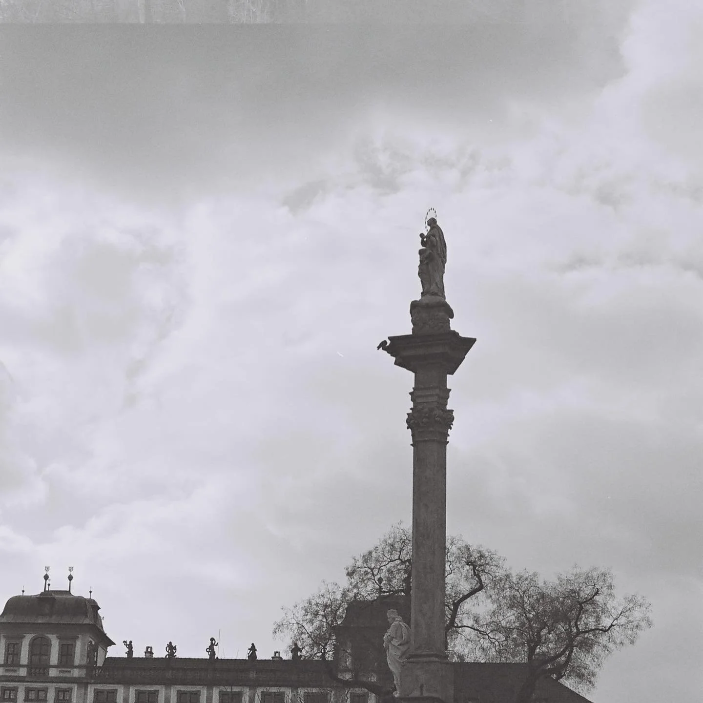 To be lost and found by nostalgia